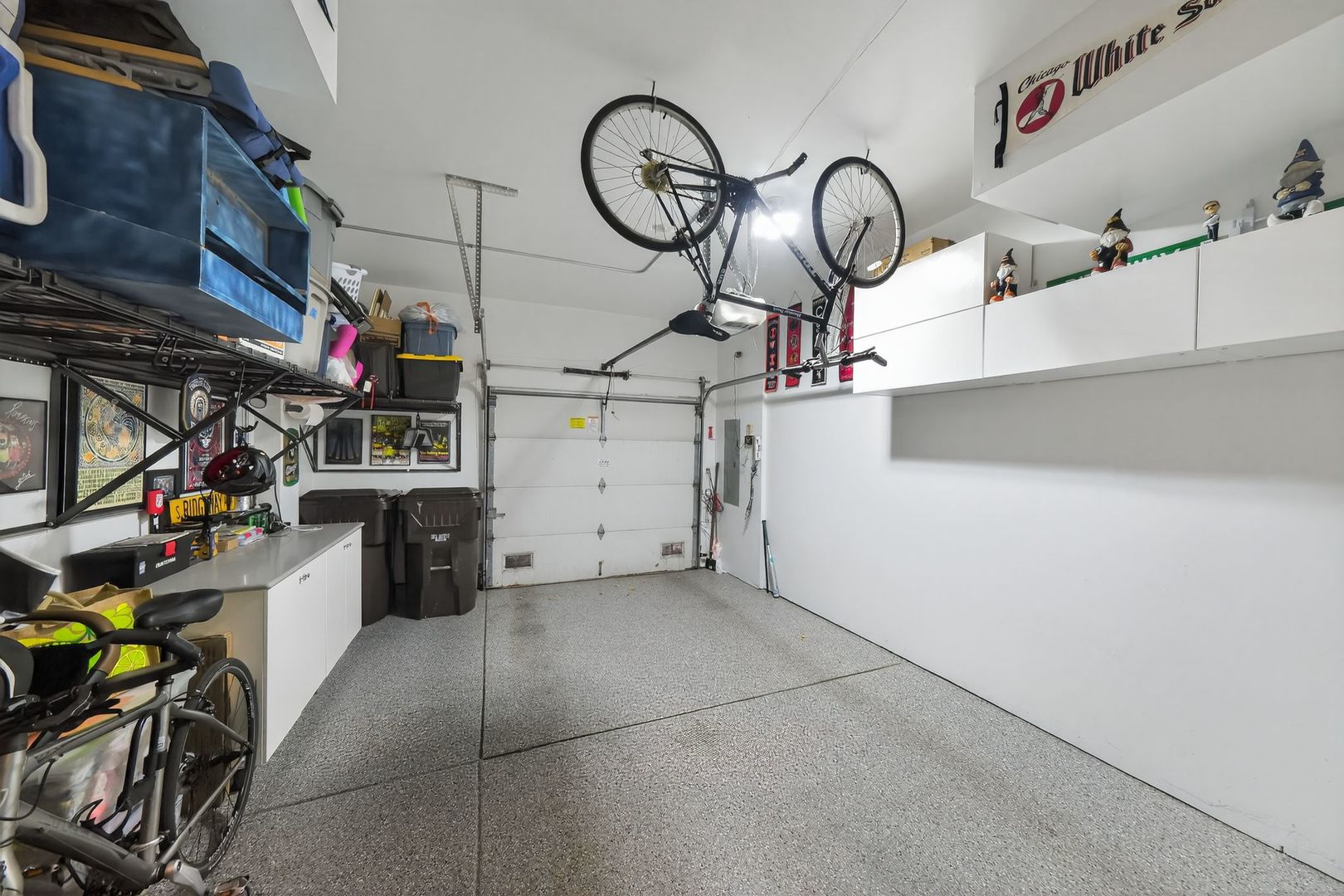 Chicago, Illinois, 60616, United States, 3 Bedrooms Bedrooms, ,3 BathroomsBathrooms,Residential,For Sale,1986457