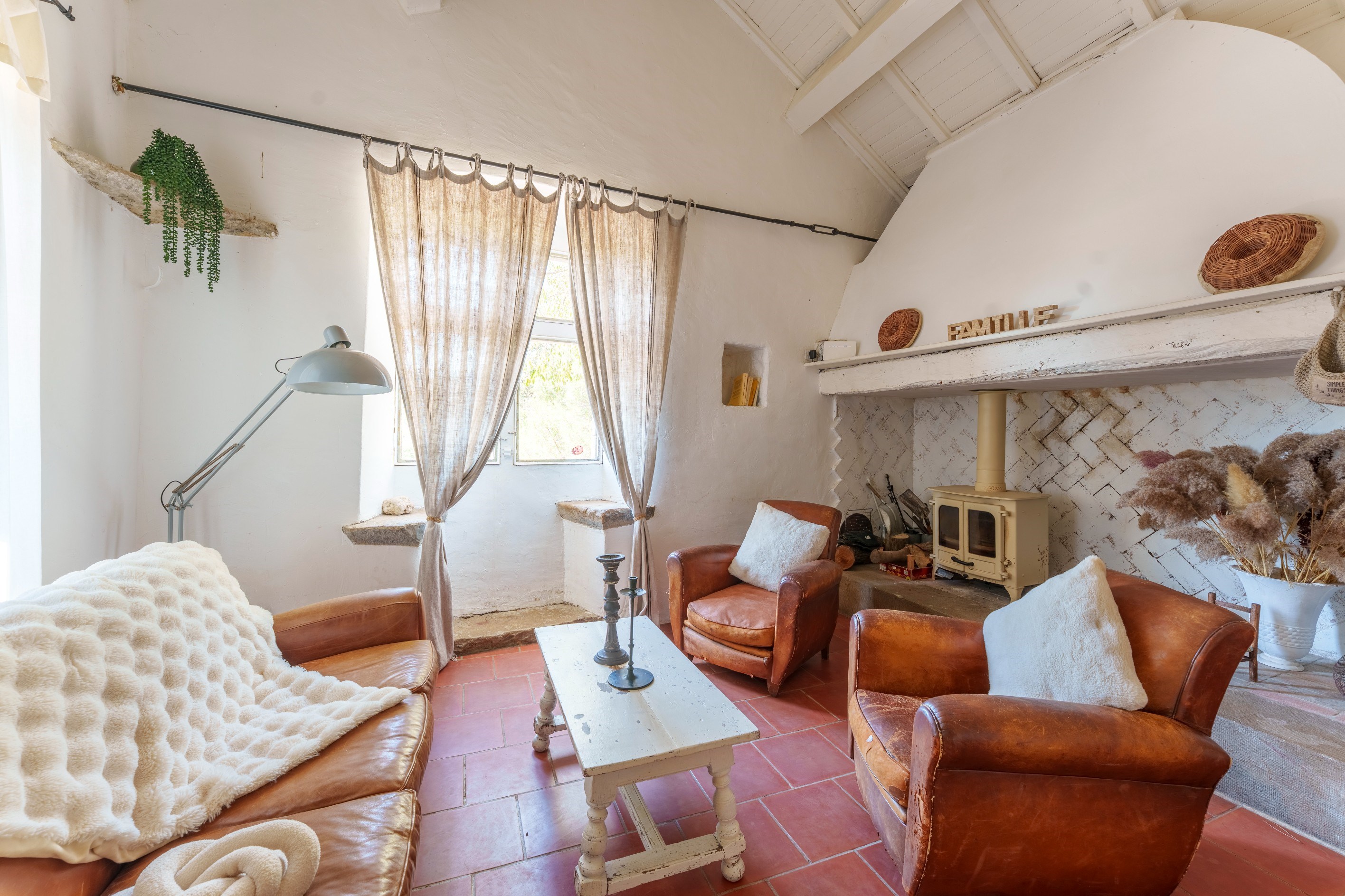  An exceptional stone farmhouse exuding charm and authenticity - 物件實景