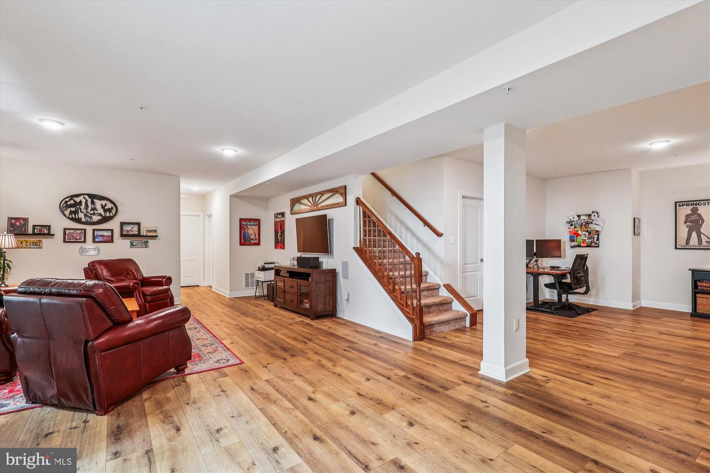 Edgewater, Maryland, 21037, United States, 4 Bedrooms Bedrooms, ,4 BathroomsBathrooms,Residential,For Sale,1987550