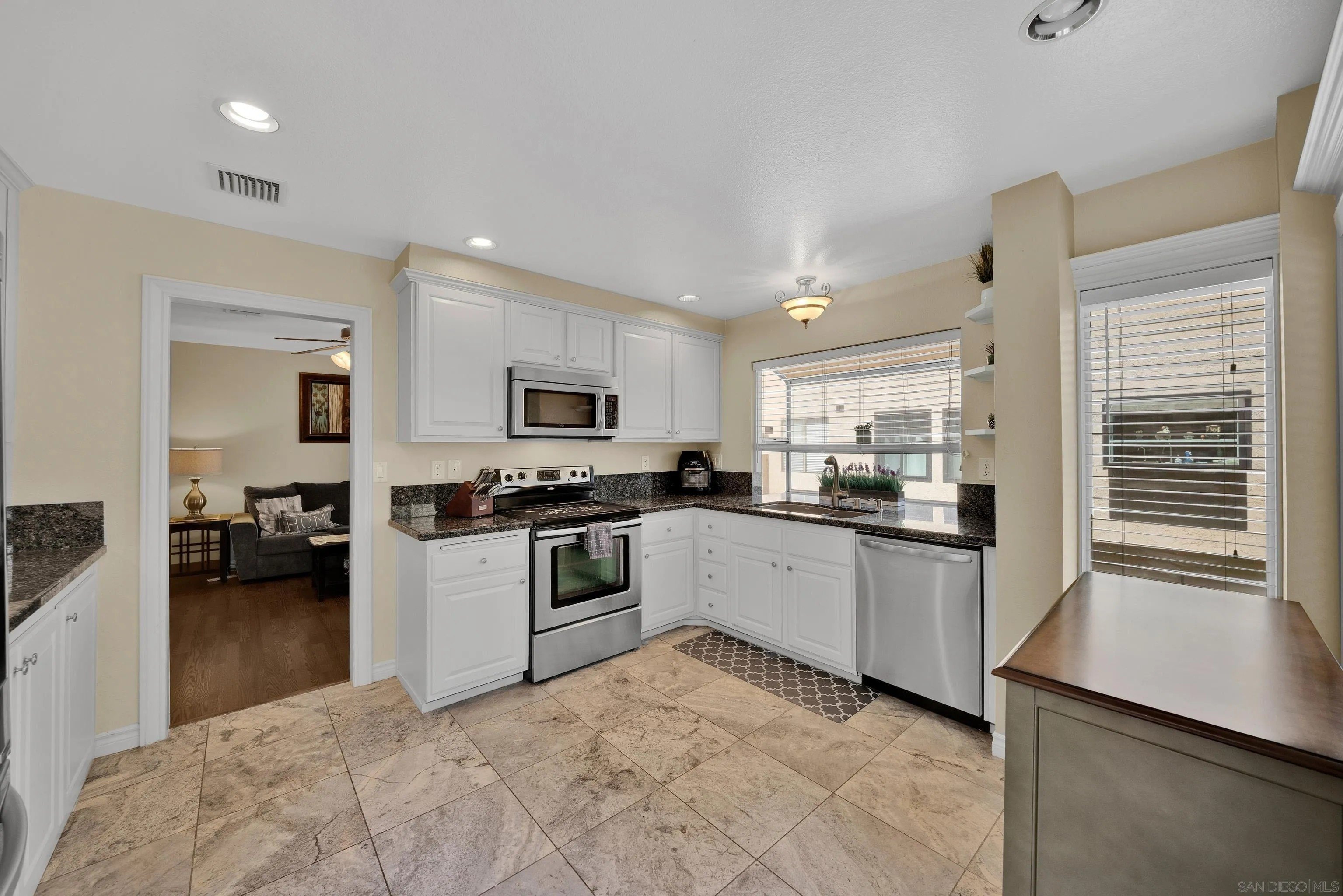 San Diego, California, 92119, United States, 3 Bedrooms Bedrooms, ,3 BathroomsBathrooms,Residential,For Sale,1910844