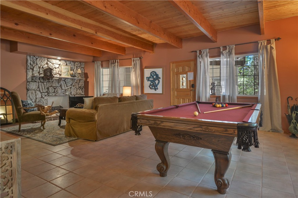 Lake Arrowhead, California, 92317, United States, 3 Bedrooms Bedrooms, ,3 BathroomsBathrooms,Residential,For Sale,1890346