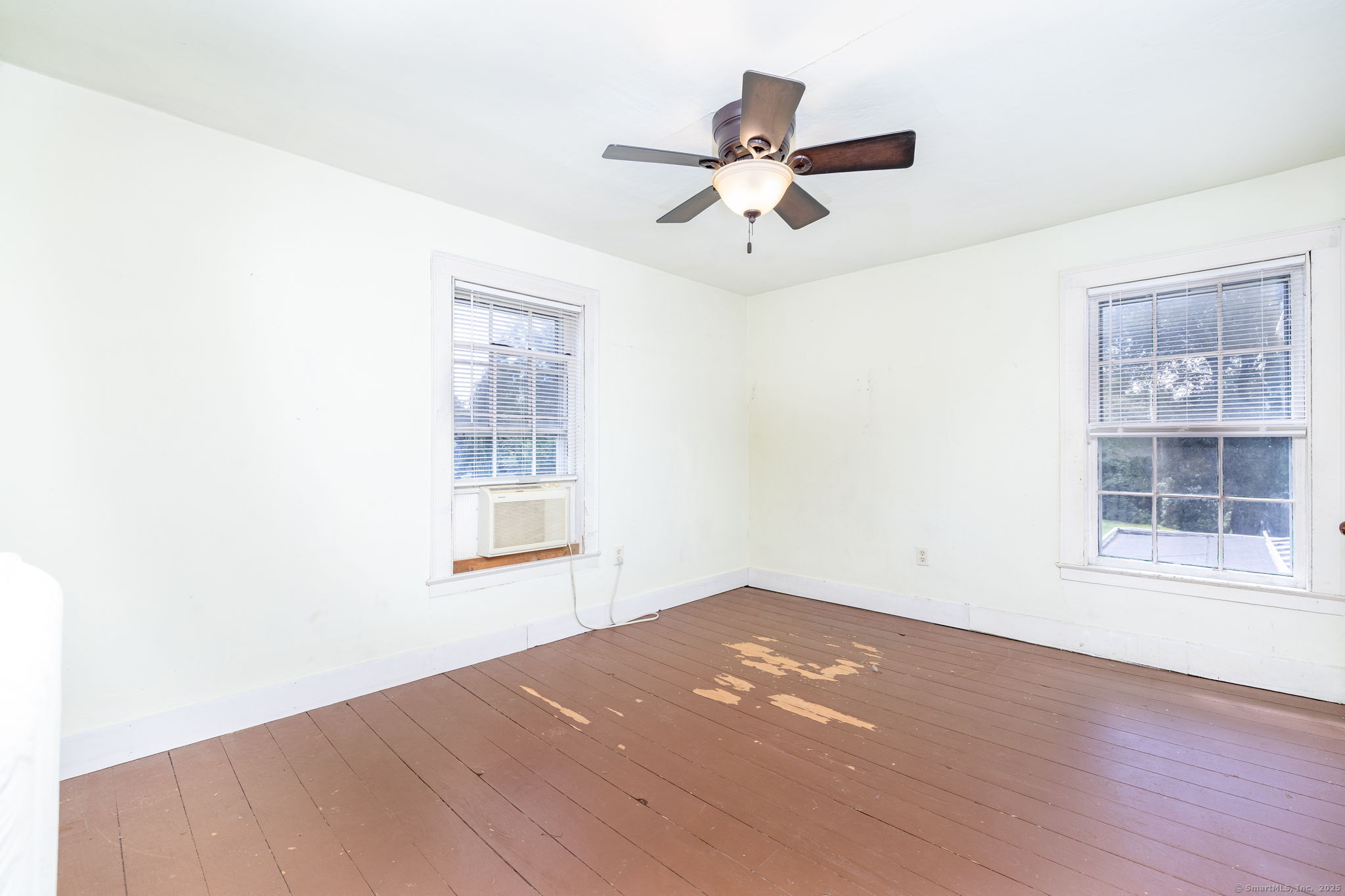 Wethersfield, Connecticut, 06109, United States, 4 Bedrooms Bedrooms, ,2 BathroomsBathrooms,Residential,For Sale,1939888