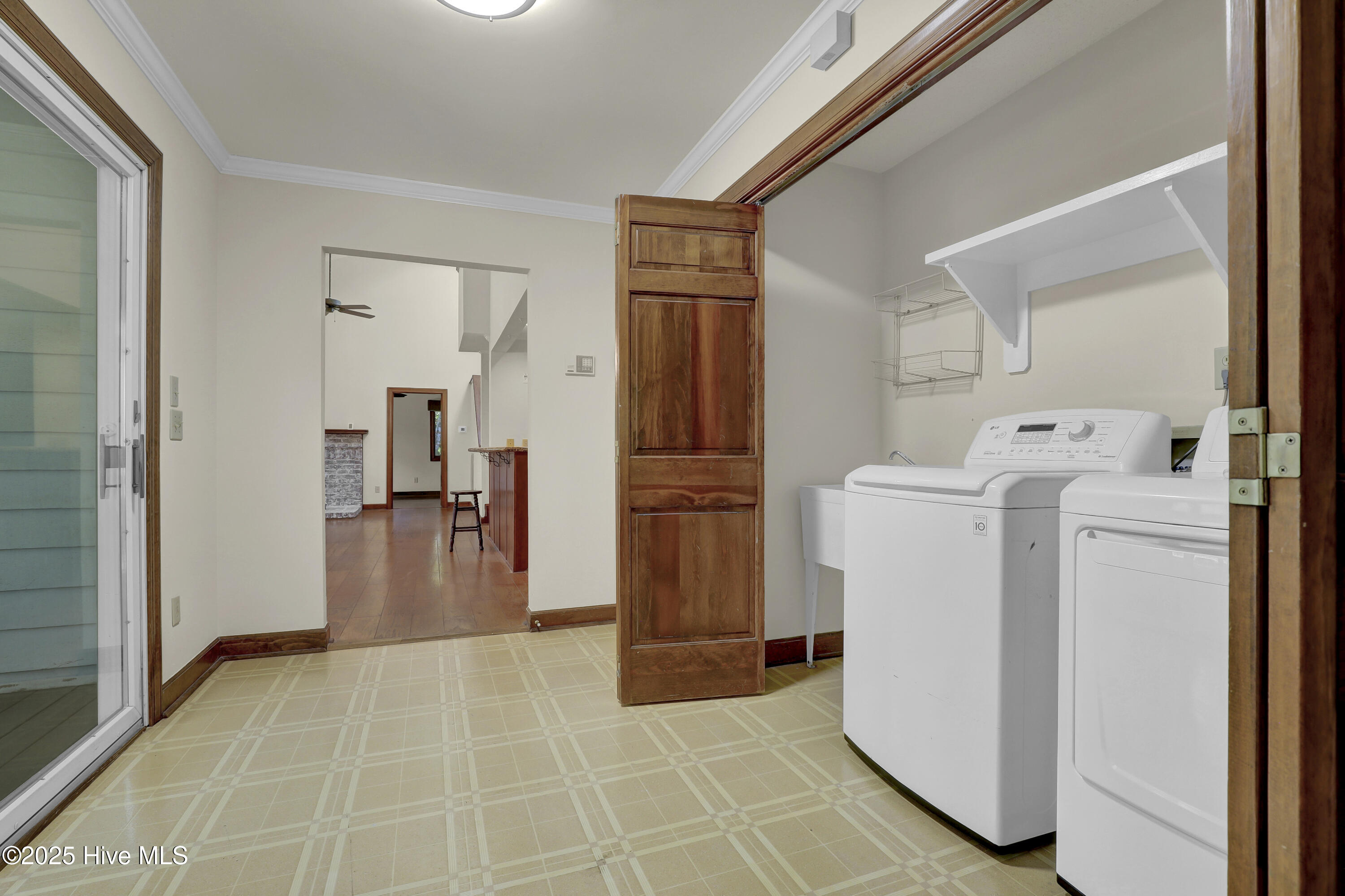 Hampstead, North Carolina, 28443, United States, 3 Bedrooms Bedrooms, ,2 BathroomsBathrooms,Residential,For Sale,1941728
