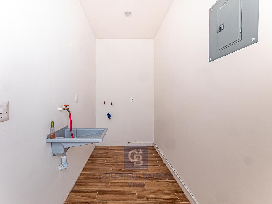 Querétaro, Querétaro, 76220, Mexico, 3 Bedrooms Bedrooms, ,3 BathroomsBathrooms,Residential,For Sale,1994389