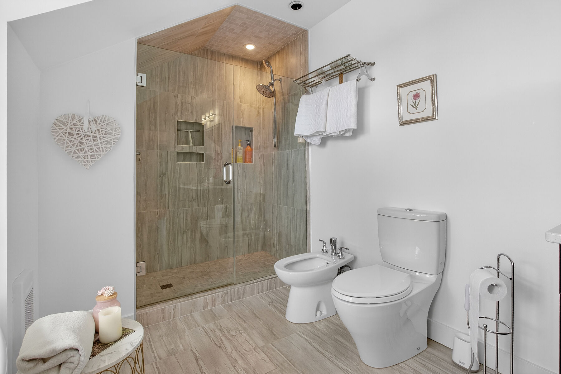  Ladysmith Bespoke Oceanfront - 物件實景