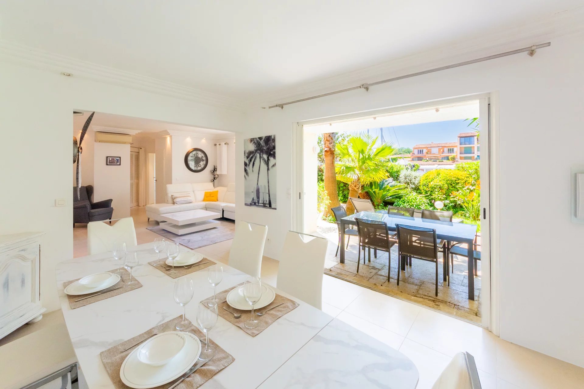 Cogolin, Provence-Alpes-Côte d’Azur, 83310, FR, 3 Bedrooms Bedrooms, ,4 BathroomsBathrooms,Residential,For Sale,1794044