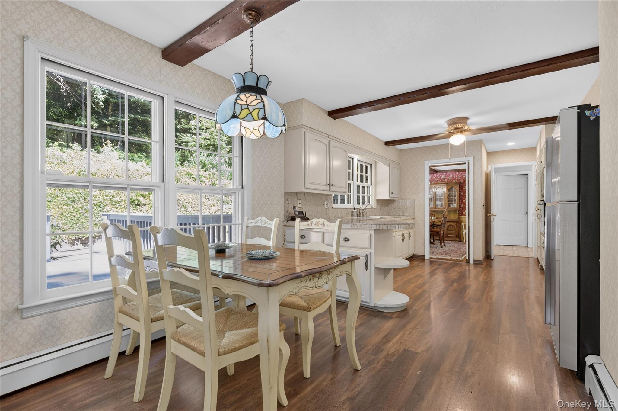 325 Birch Hill Road, Locust Valley, NY, 11560 - 物件實景
