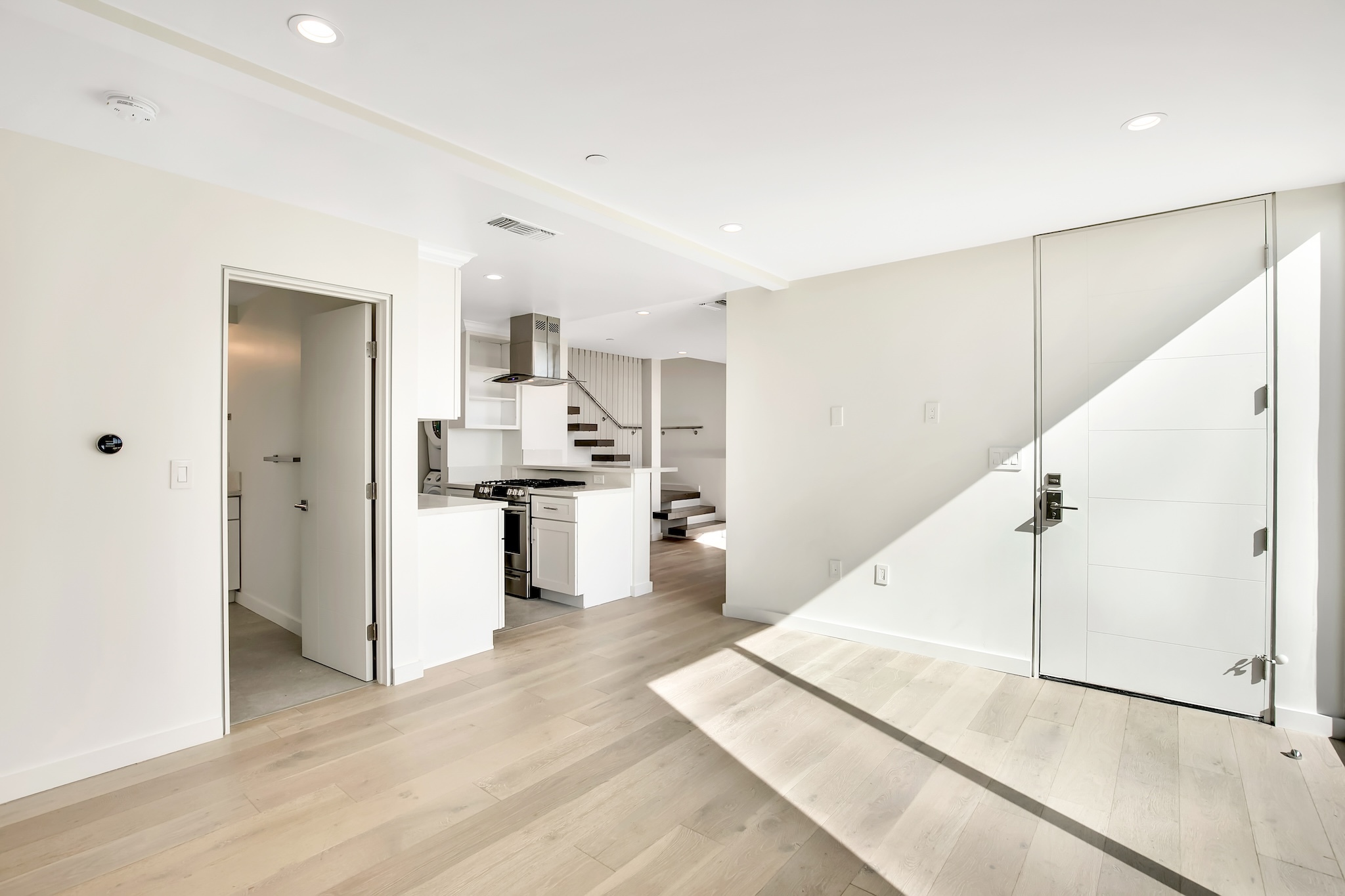  28405 Via Acero St - 物件實景