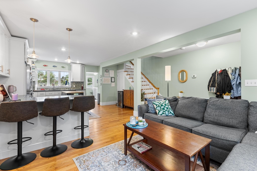 Boston, Massachusetts, 02129, United States, 5 Bedrooms Bedrooms, ,2 BathroomsBathrooms,Residential,For Sale,1890648