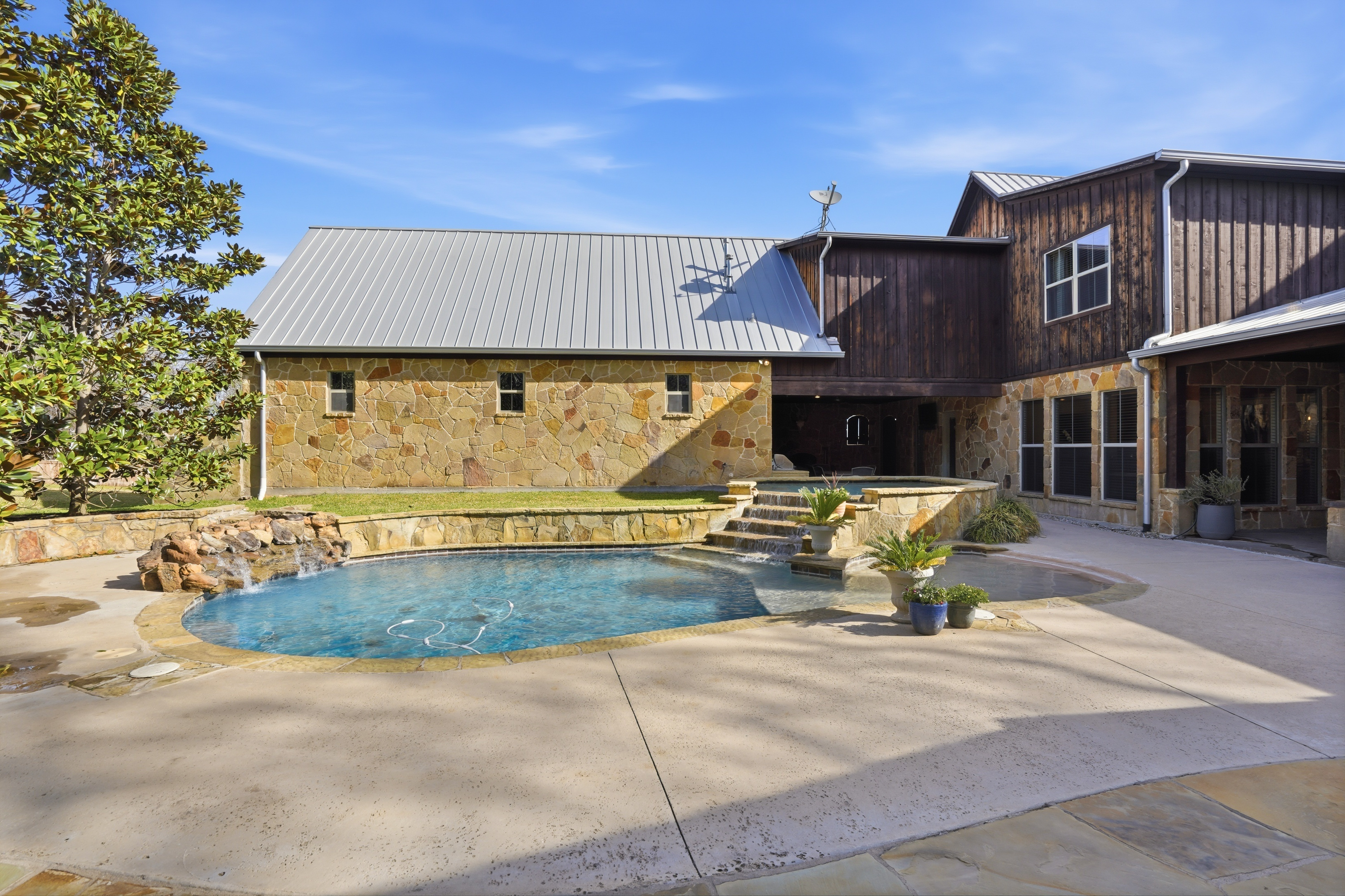  129 Trinity Bluffs, Aledo, TX, 76008 - 物件實景