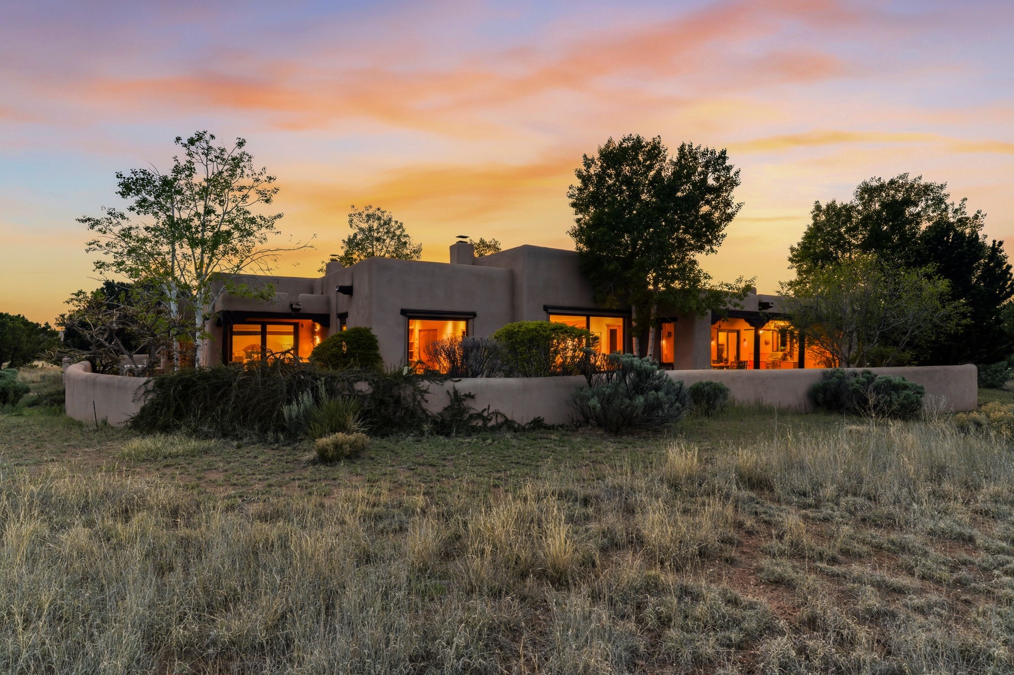  8 Ridgetop Circle - 物件實景