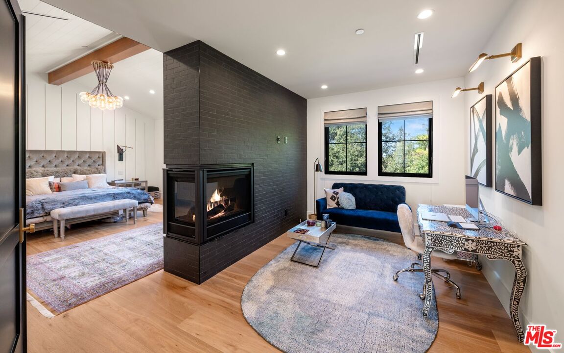 Encino, California, 91436, United States, 6 Bedrooms Bedrooms, ,7 BathroomsBathrooms,Residential,For Sale,1896144