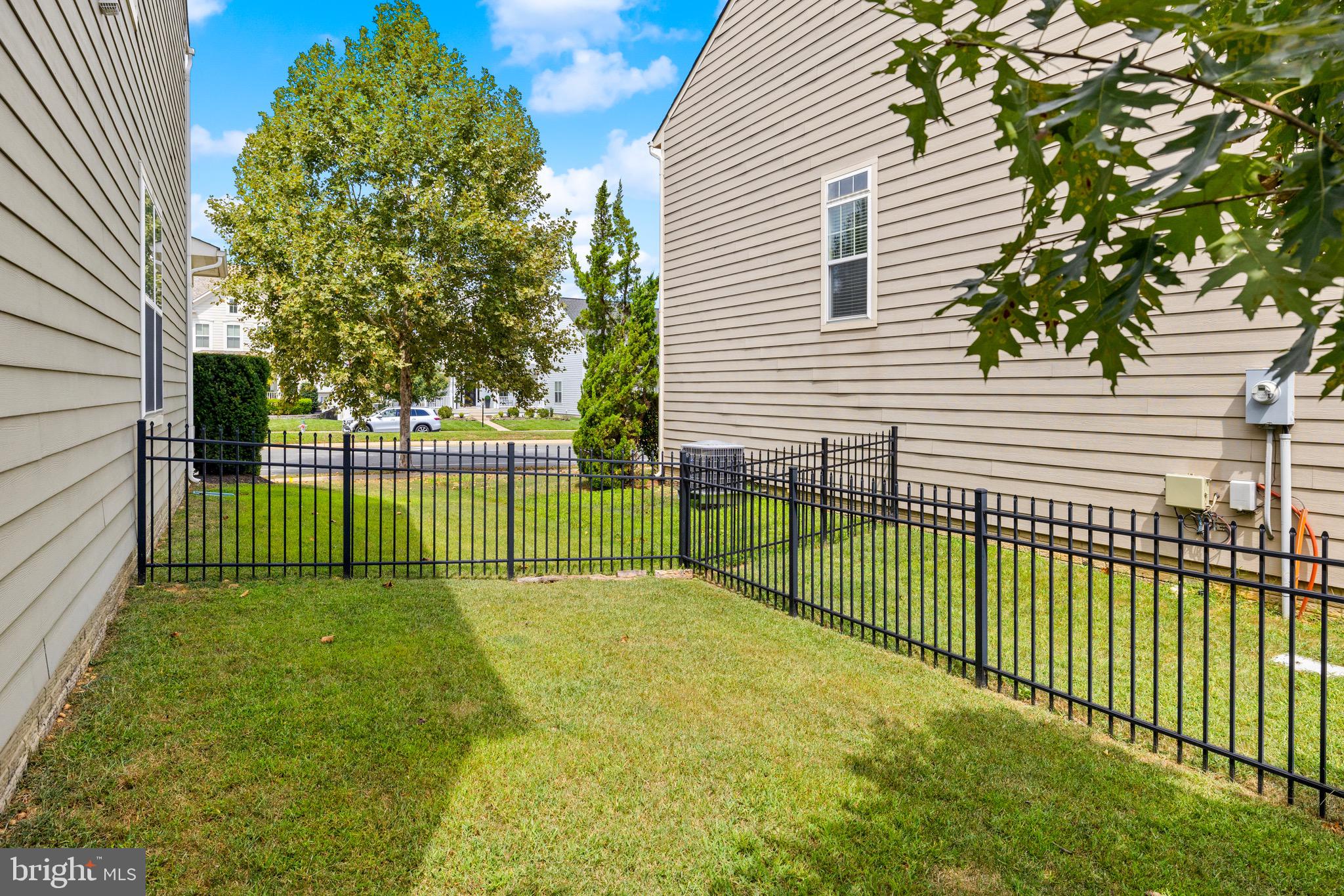Fredericksburg, Virginia, 22401, United States, 4 Bedrooms Bedrooms, ,3 BathroomsBathrooms,Residential,For Sale,1927821