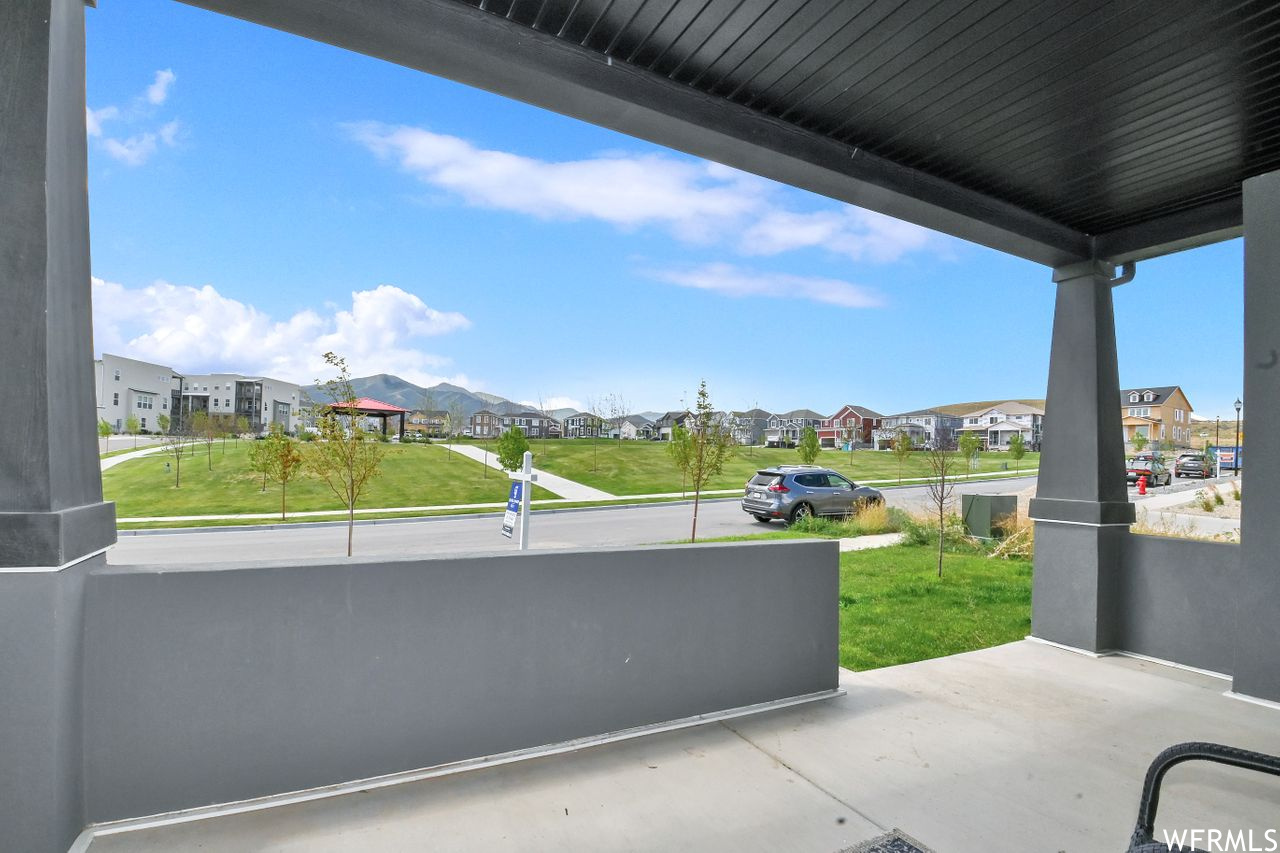 7639 S Bear Gulch Rd, West Jordan, Utah, 84081, United States, 3 Bedrooms Bedrooms, ,3 BathroomsBathrooms,Residential,For Sale,7639 S Bear Gulch Rd,1663668