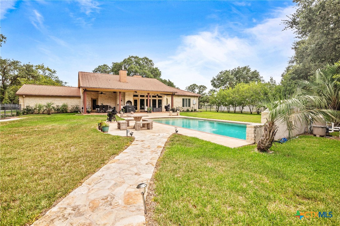 Inez, Texas, 77968, United States, 5 Bedrooms Bedrooms, ,6 BathroomsBathrooms,Residential,For Sale,1895563