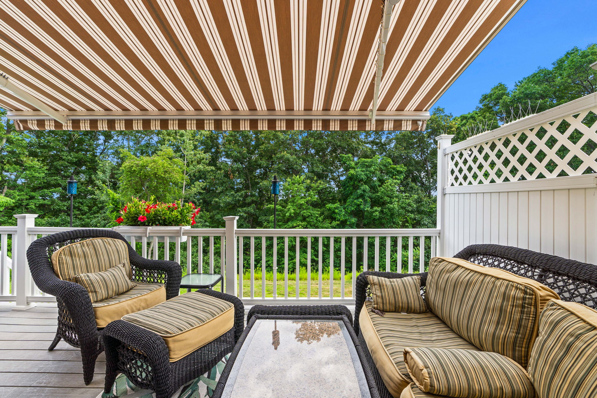  11 Riverview Hts, Amesbury, MA, 01913 - 物件實景