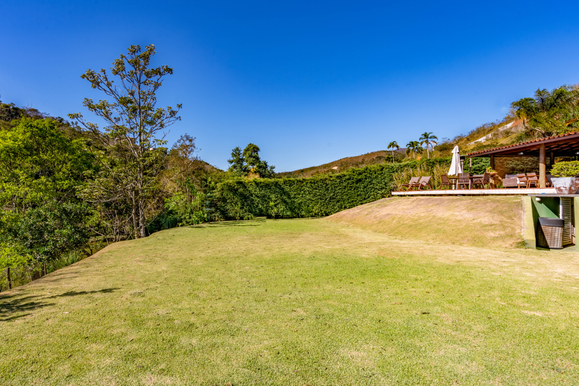  Colonial-style residence with leisure area in a sought-after condominium - 物件實景