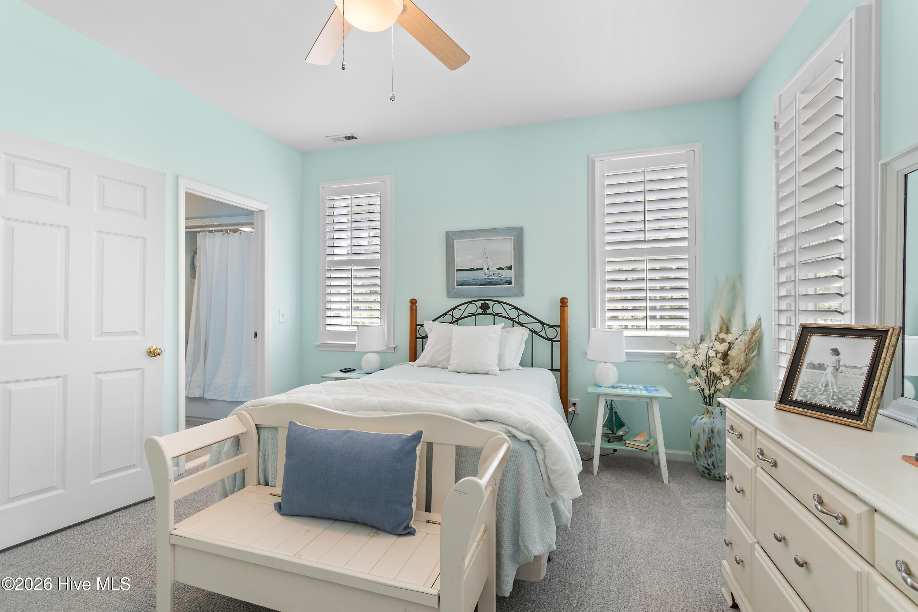 Southport, North Carolina, 28461, United States, 3 Bedrooms Bedrooms, ,2 BathroomsBathrooms,Residential,For Sale,2048471
