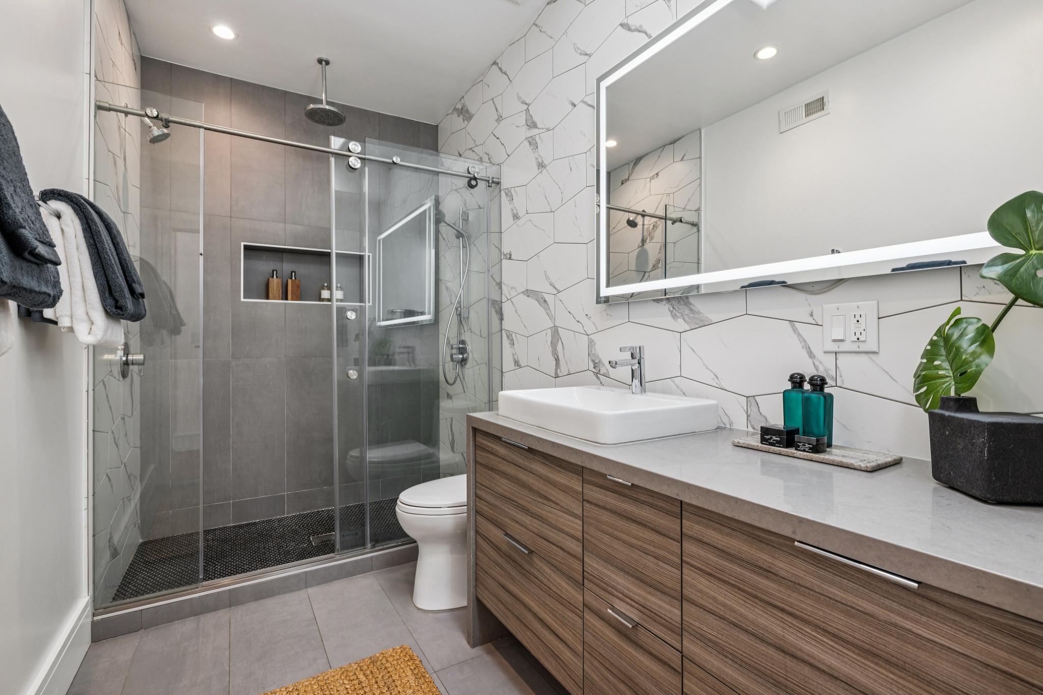  1450 Hawes Street - 物件實景