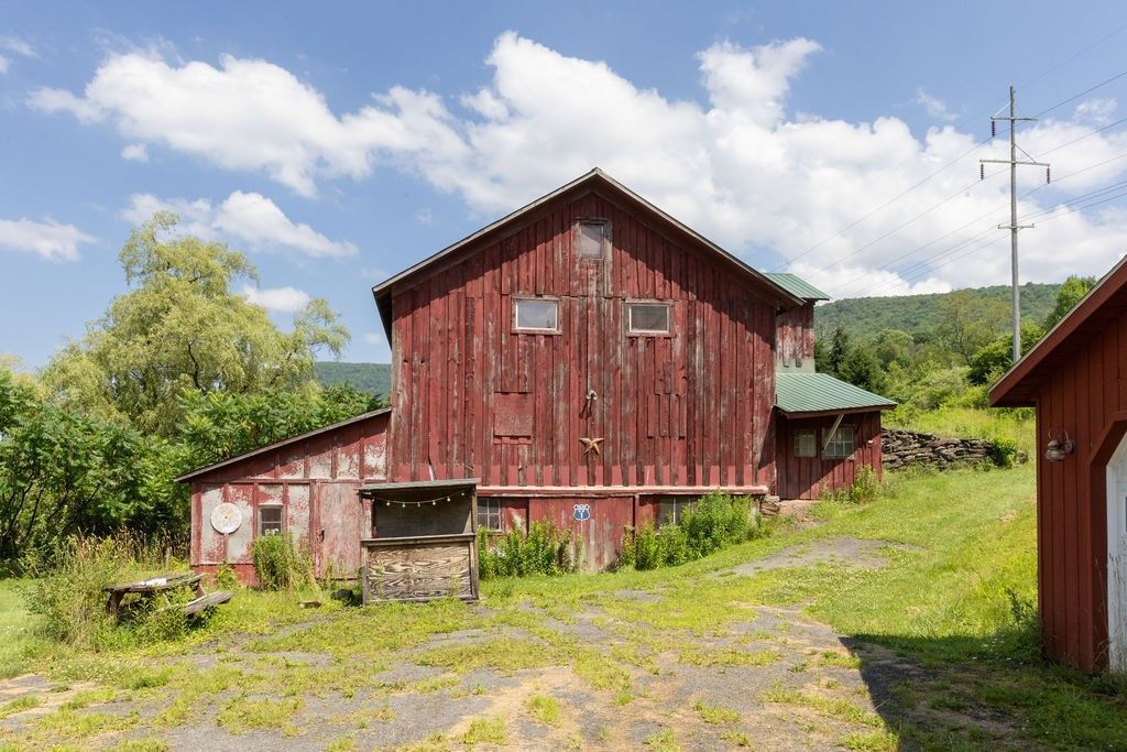 Delhi, New York, 13753, United States, 4 Bedrooms Bedrooms, ,2 BathroomsBathrooms,Residential,For Sale,1906001