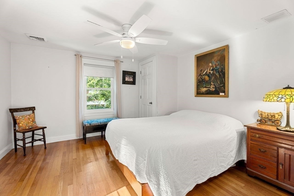 Marblehead, Massachusetts, 01945, United States, 4 Bedrooms Bedrooms, ,3 BathroomsBathrooms,Residential,For Sale,1903628
