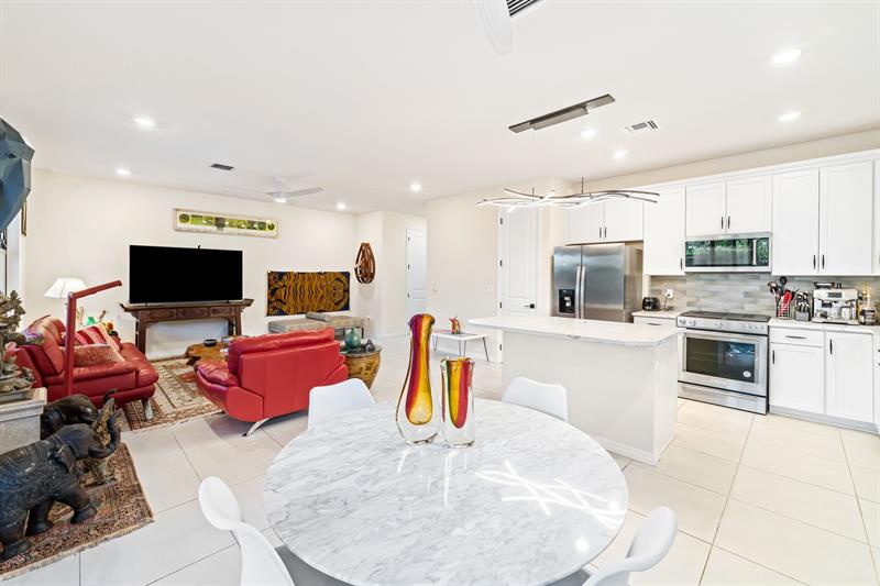 Oakland Park, Florida, 33309, United States, 3 Bedrooms Bedrooms, ,3 BathroomsBathrooms,Residential,For Sale,2001756