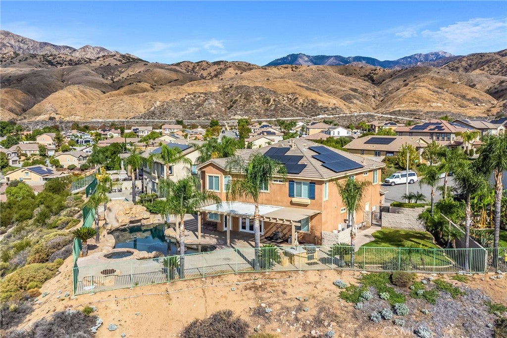 Highland, California, 92346, United States, 5 Bedrooms Bedrooms, ,5 BathroomsBathrooms,Residential,For Sale,1989215