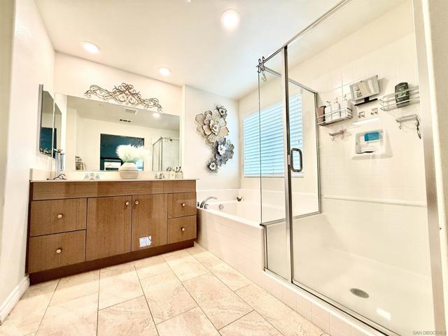 El Cajon, California, 92020, United States, 3 Bedrooms Bedrooms, ,3 BathroomsBathrooms,Residential,For Sale,2007807