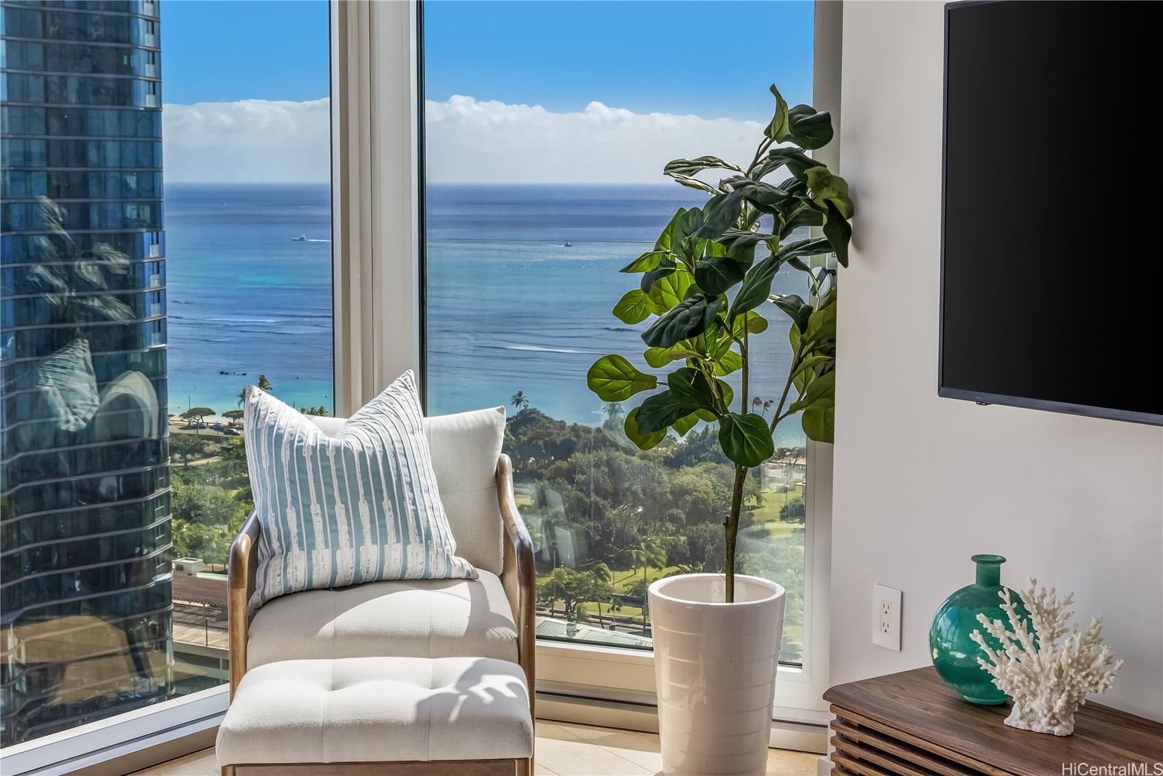1001 Queen Street Unit 2602, Honolulu, Hawaii, 96814, United States, 2 Bedrooms Bedrooms, ,2 BathroomsBathrooms,Residential,For Sale,1001 Queen Street Unit 2602,1675253