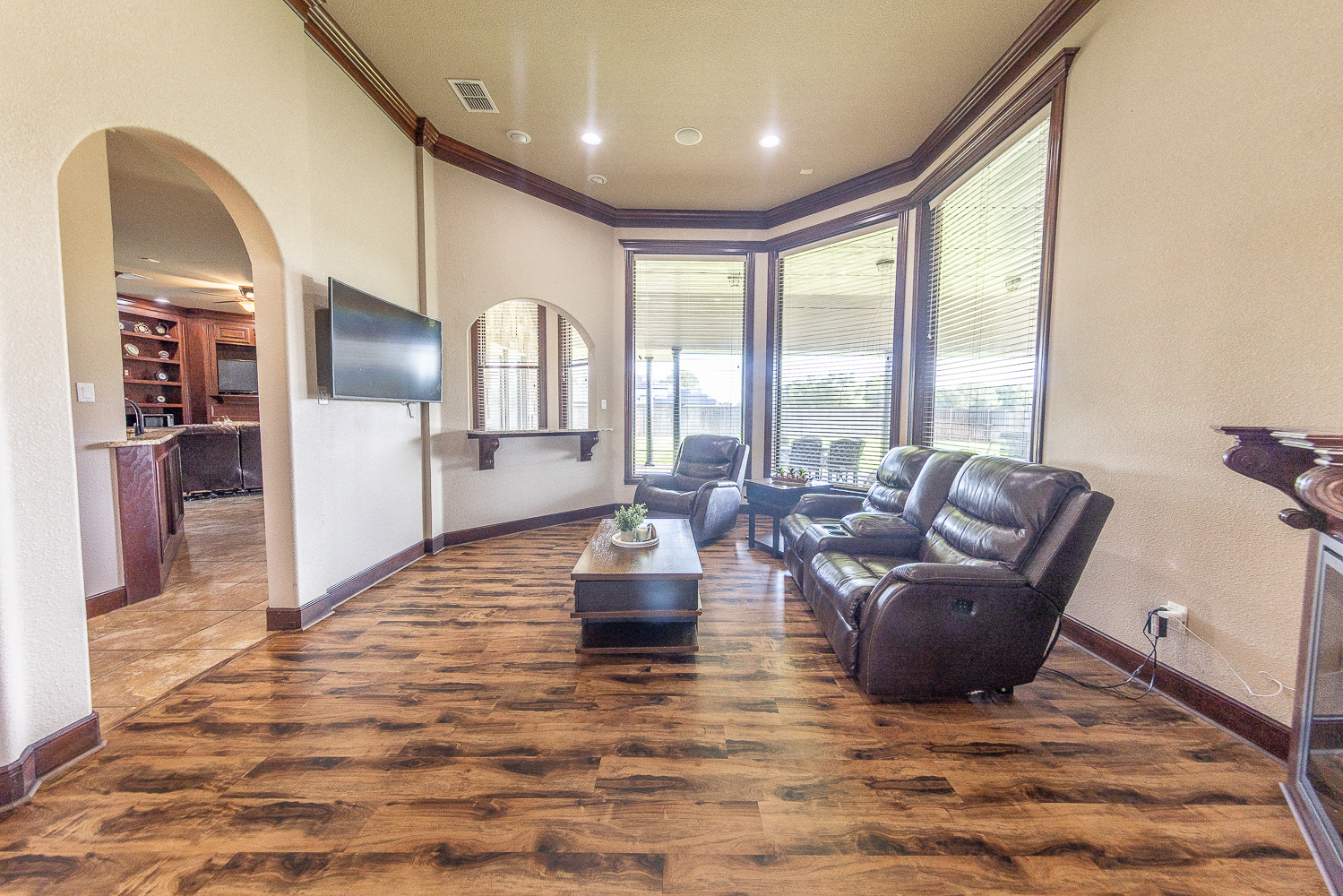 Lubbock, Texas, 79424, United States, 4 Bedrooms Bedrooms, ,4 BathroomsBathrooms,Residential,For Sale,1901178