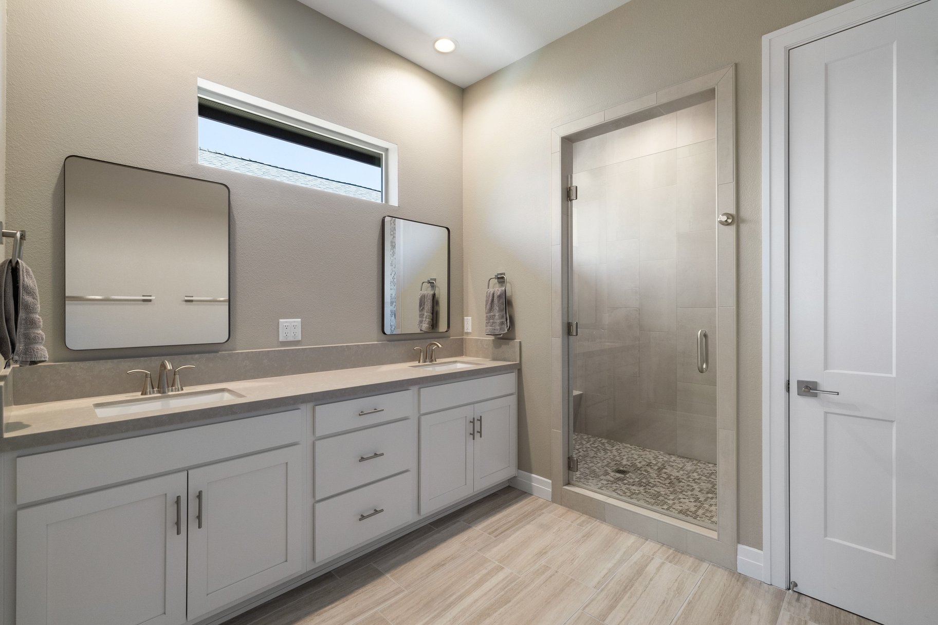  Built in 2024, Single level home minutes away from Silver Oak golf course - 物件實景