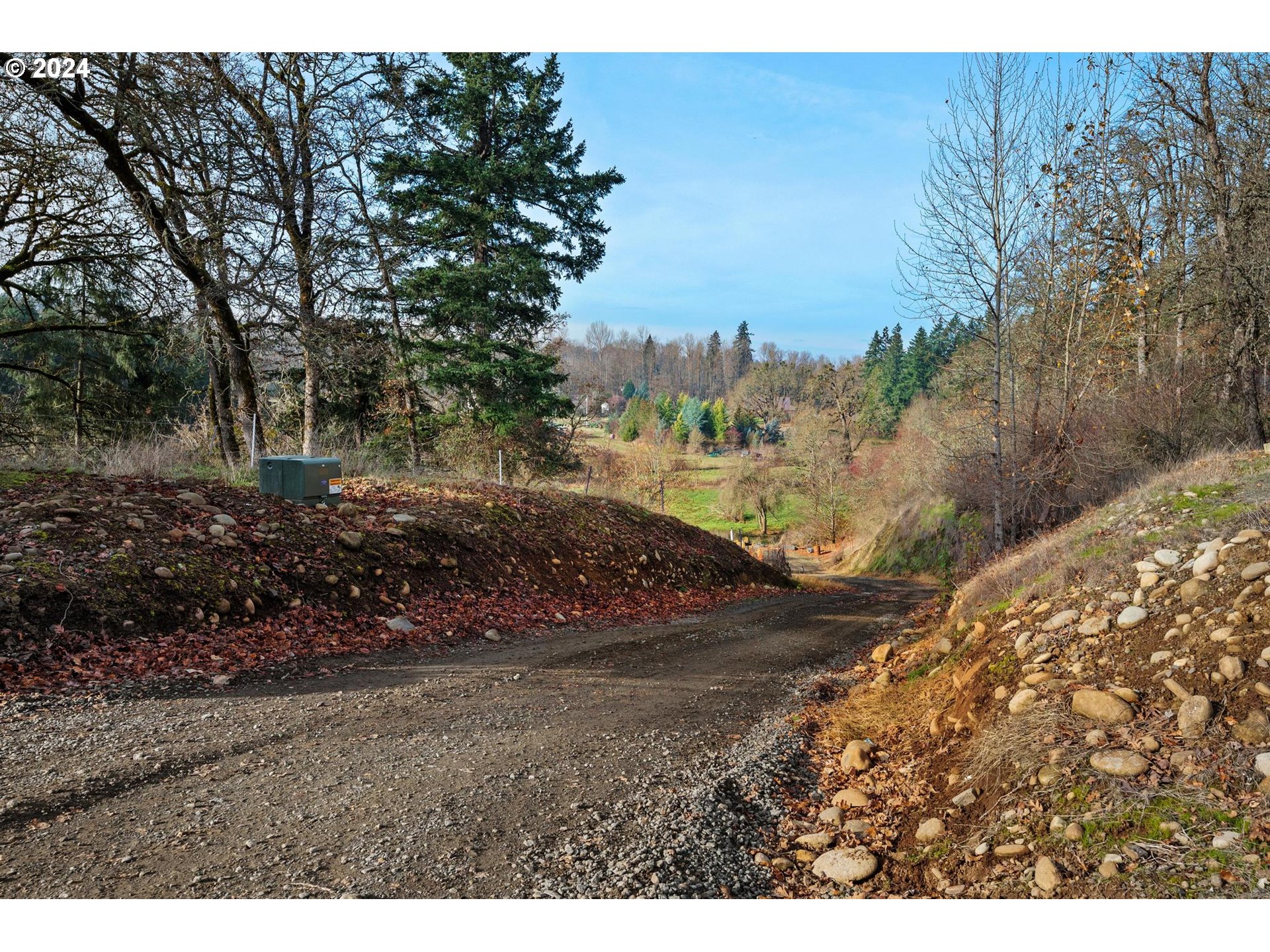 33020 S Dickey Prairie Rd, Molalla, Oregon, 97038, United States, 4 Bedrooms Bedrooms, ,3 BathroomsBathrooms,Residential,For Sale,33020 S Dickey Prairie Rd,1670604