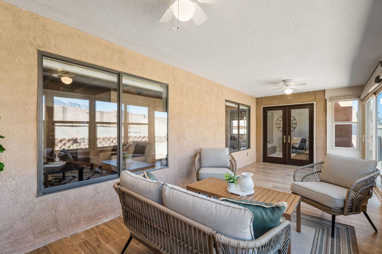 Albuquerque, New Mexico, 87111, United States, 4 Bedrooms Bedrooms, ,3 BathroomsBathrooms,Residential,For Sale,1985317