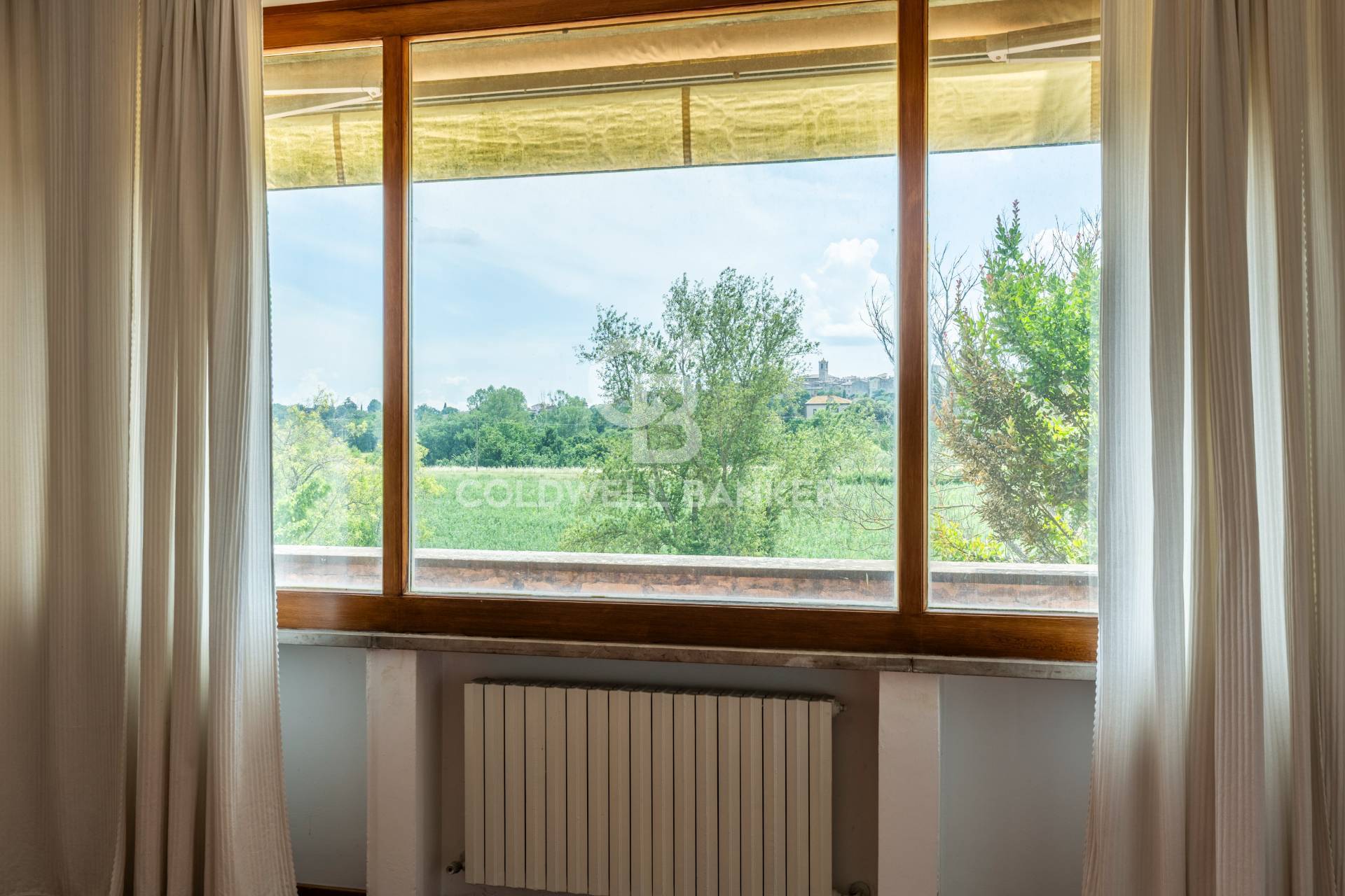 Fratta Todina, Perugia, 06054, IT, 6 Bedrooms Bedrooms, ,6 BathroomsBathrooms,Residential,For Sale,1850046