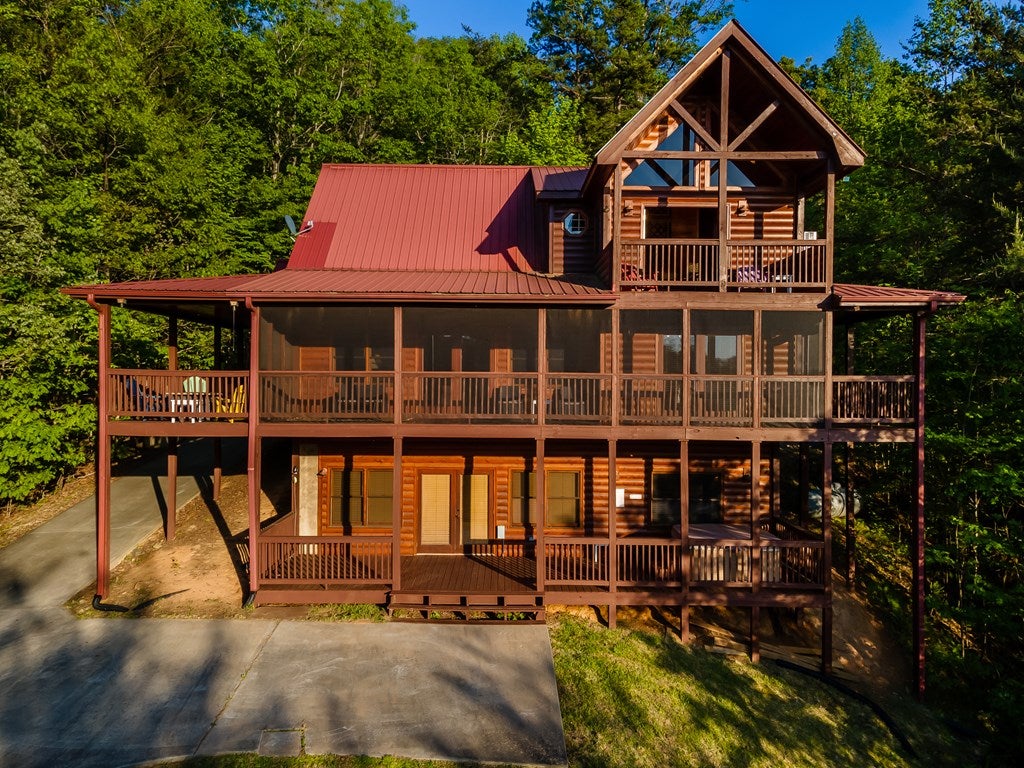 Mineral Bluff, Georgia, 30559, United States, 3 Bedrooms Bedrooms, ,3 BathroomsBathrooms,Residential,For Sale,1986292