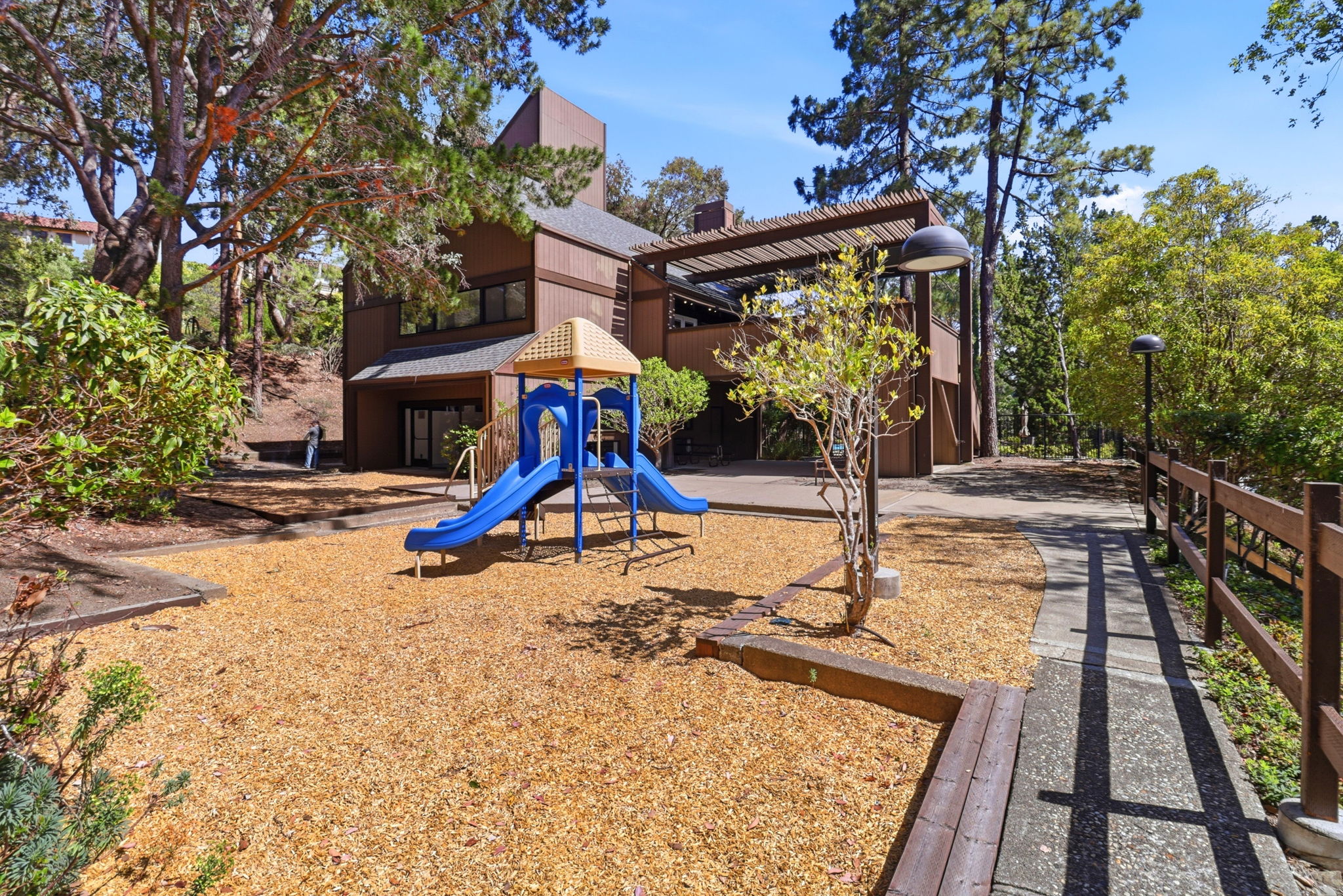  3336 Brittan Ave Unit 2 - 物件實景