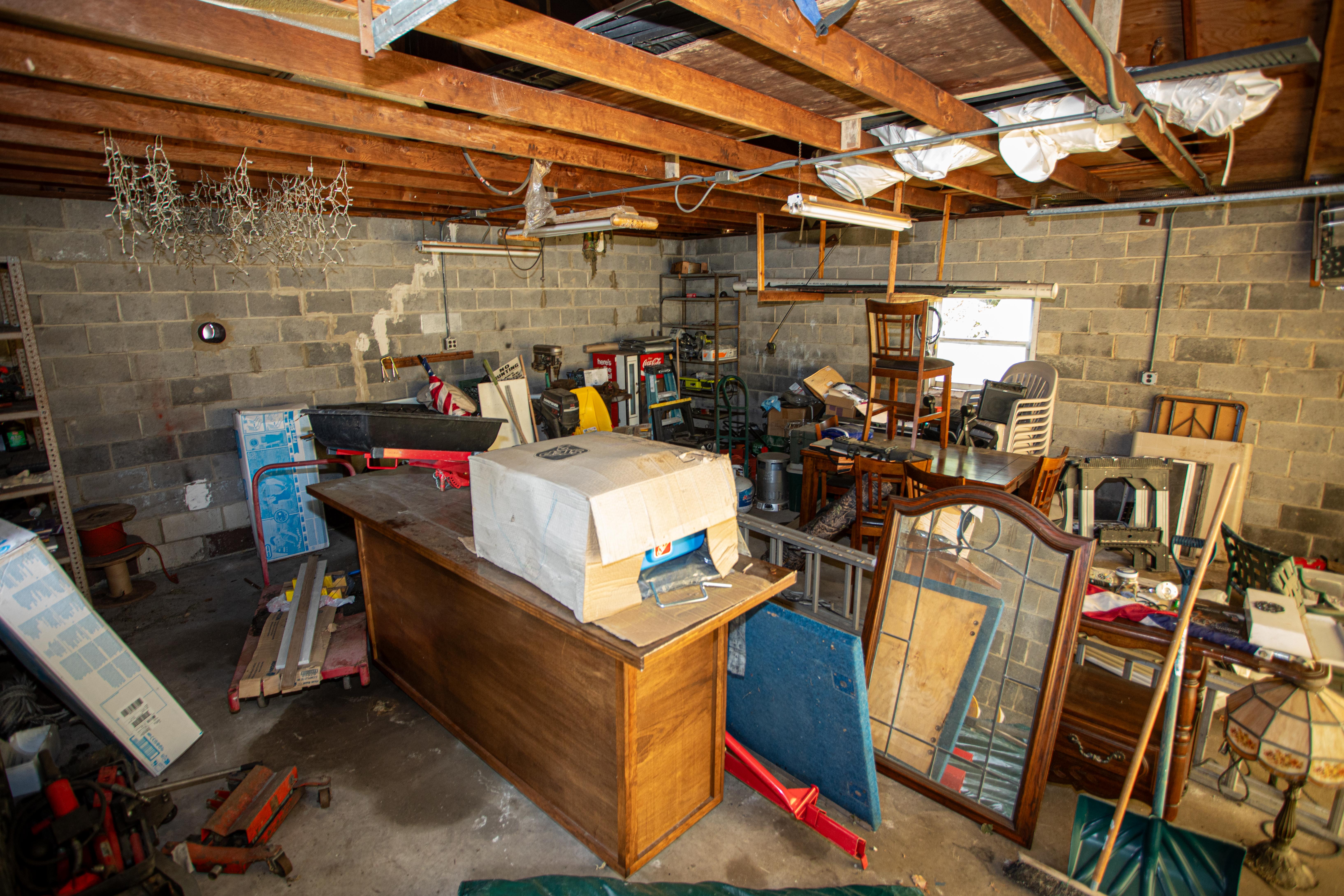 1220 - South Amboy, New Jersey, 08879, United States, 3 Bedrooms Bedrooms, ,2 BathroomsBathrooms,Residential,For Sale,1983627