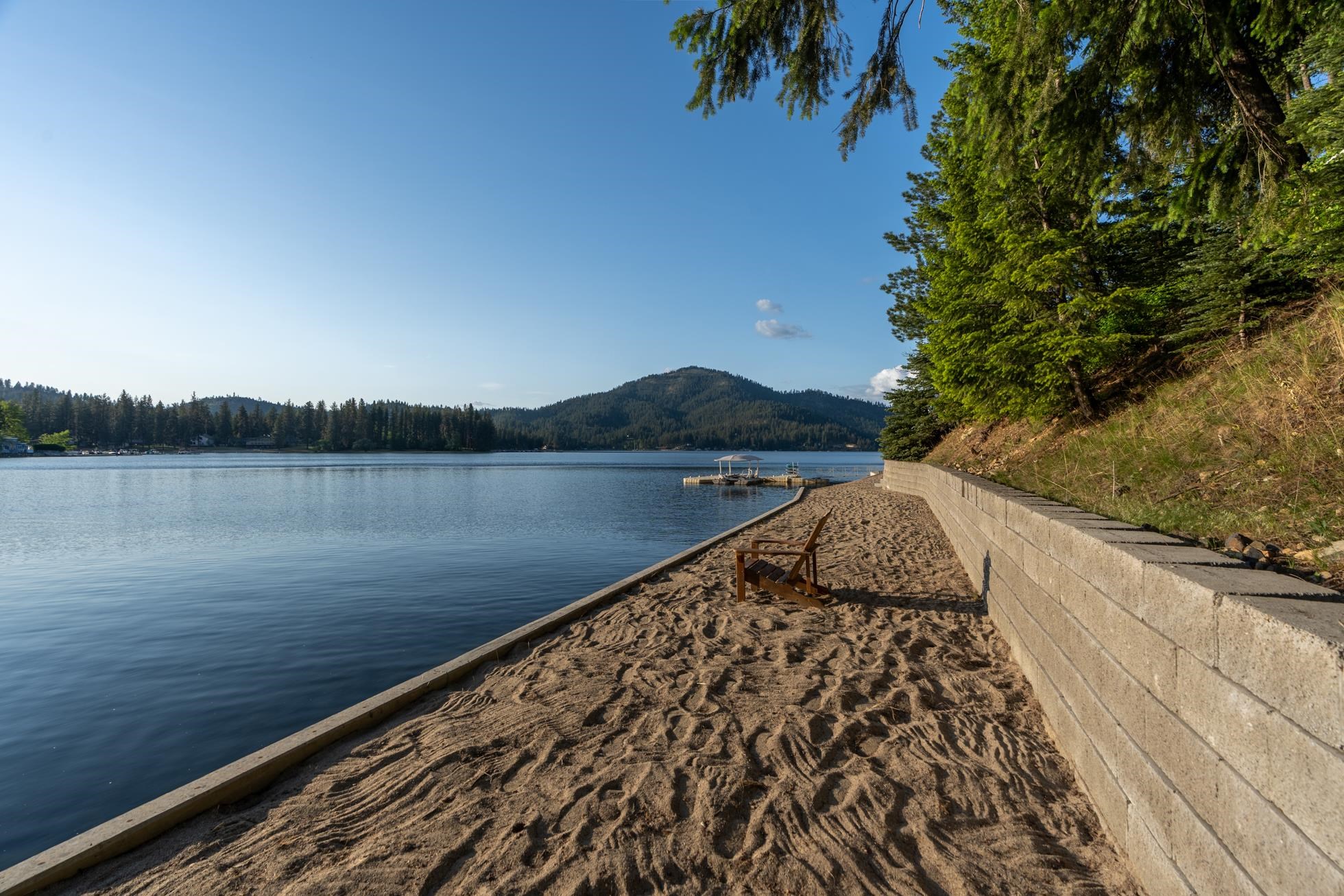 Loon Lake, Washington, 99148, United States, 5 Bedrooms Bedrooms, ,5 BathroomsBathrooms,Residential,For Sale,1924422