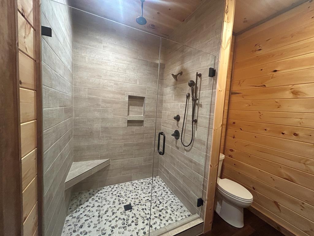 Mineral Bluff, Georgia, 30559, United States, 4 Bedrooms Bedrooms, ,3 BathroomsBathrooms,Residential,For Sale,1953348