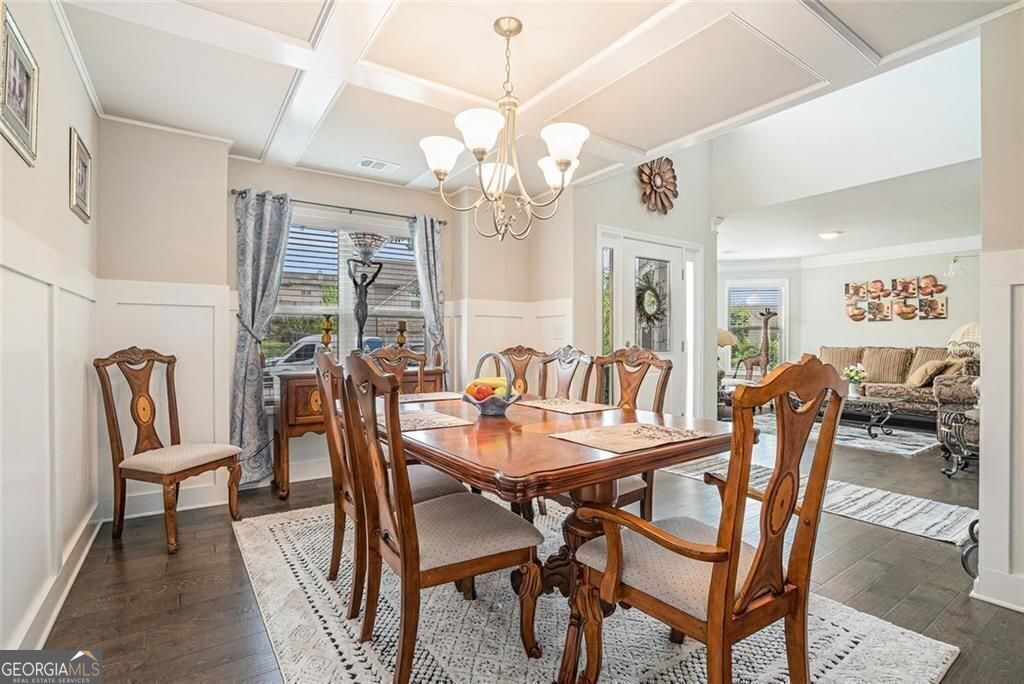 Auburn, Georgia, 30011, United States, 5 Bedrooms Bedrooms, ,3 BathroomsBathrooms,Residential,For Sale,1858924