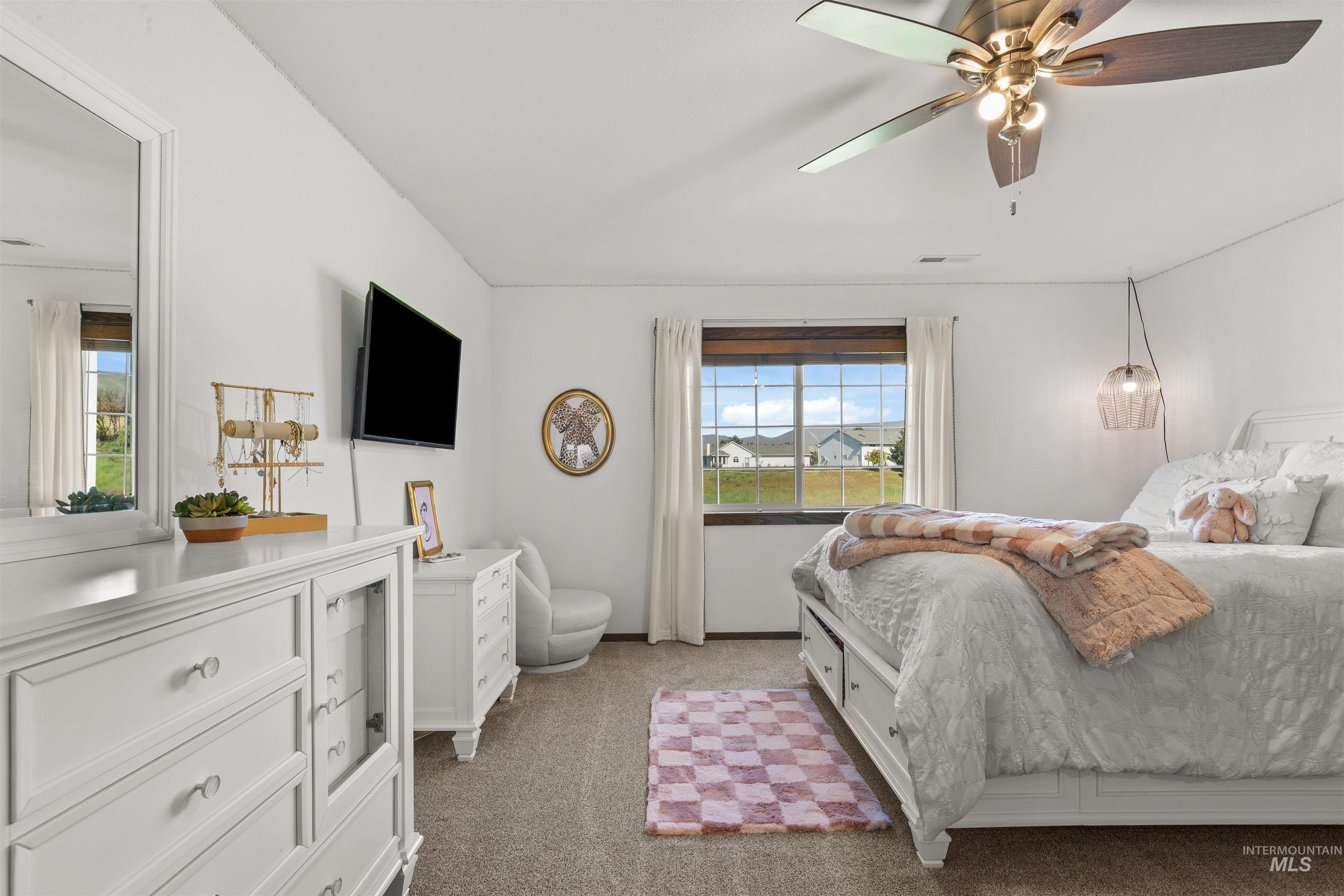 Clarkston, Washington, 99403, United States, 4 Bedrooms Bedrooms, ,3 BathroomsBathrooms,Residential,For Sale,1976590