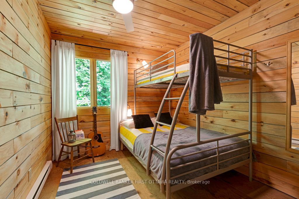 FRONTENAC, Ontario, K0H 2J0, CA, 3 Bedrooms Bedrooms, ,Residential,For Sale,1902002