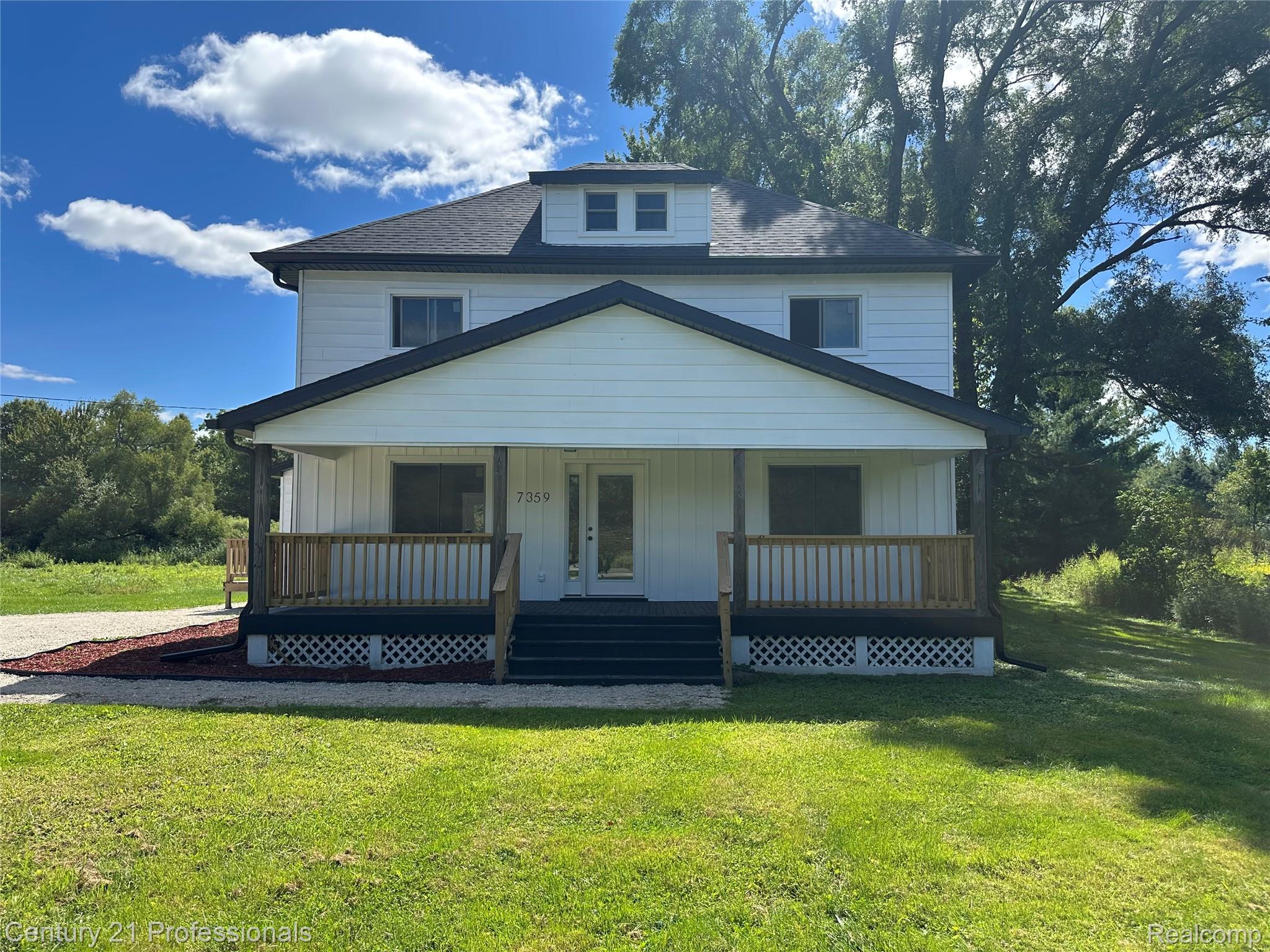 China, Michigan, 48054, United States, 4 Bedrooms Bedrooms, ,2 BathroomsBathrooms,Residential,For Sale,1974308