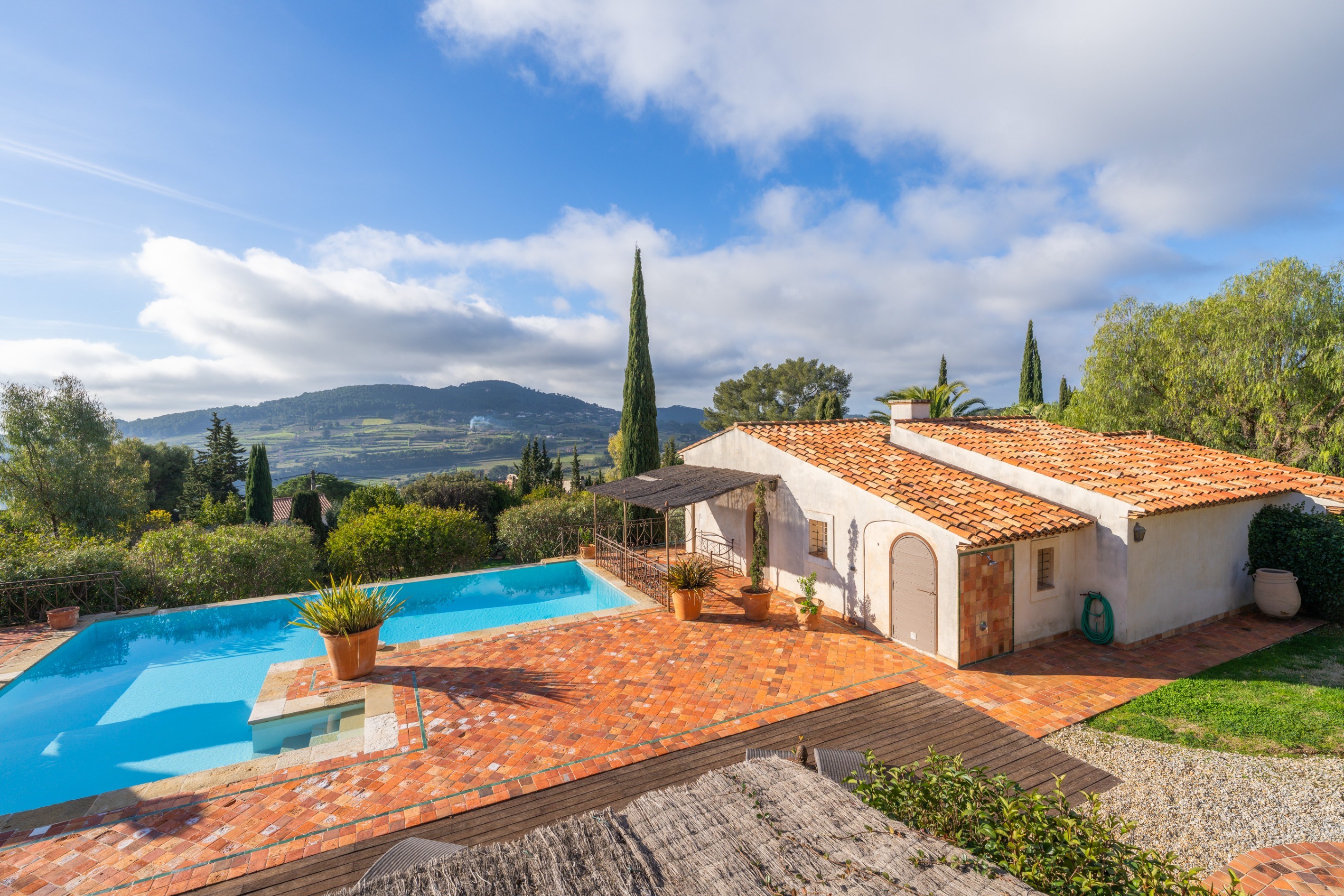  La Cadière d’Azur – Sea-View Estate on 7,000 sqm of Land - 物件實景