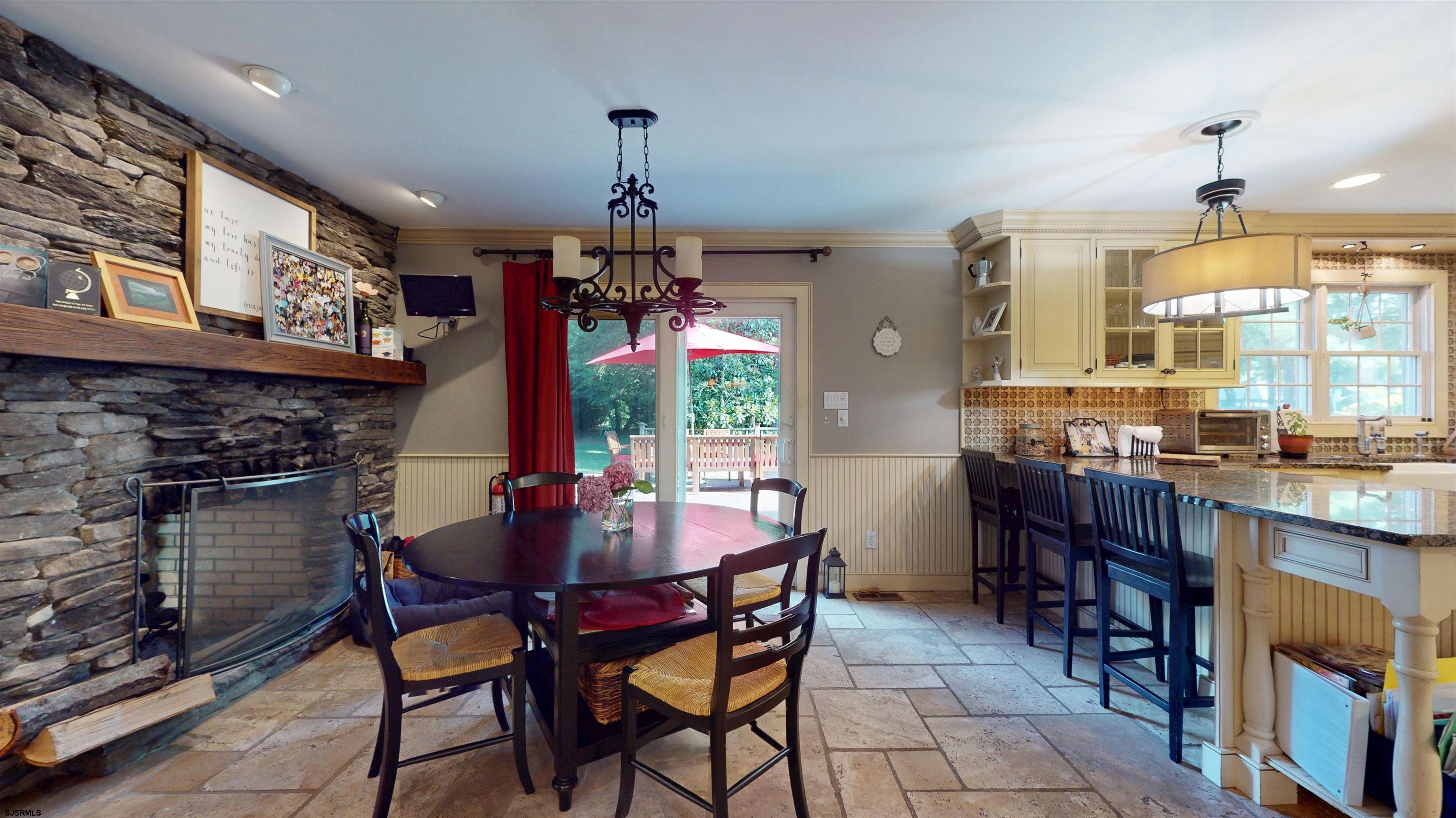 Linwood, New Jersey, 08221, United States, 6 Bedrooms Bedrooms, ,5 BathroomsBathrooms,Residential,For Sale,1975811