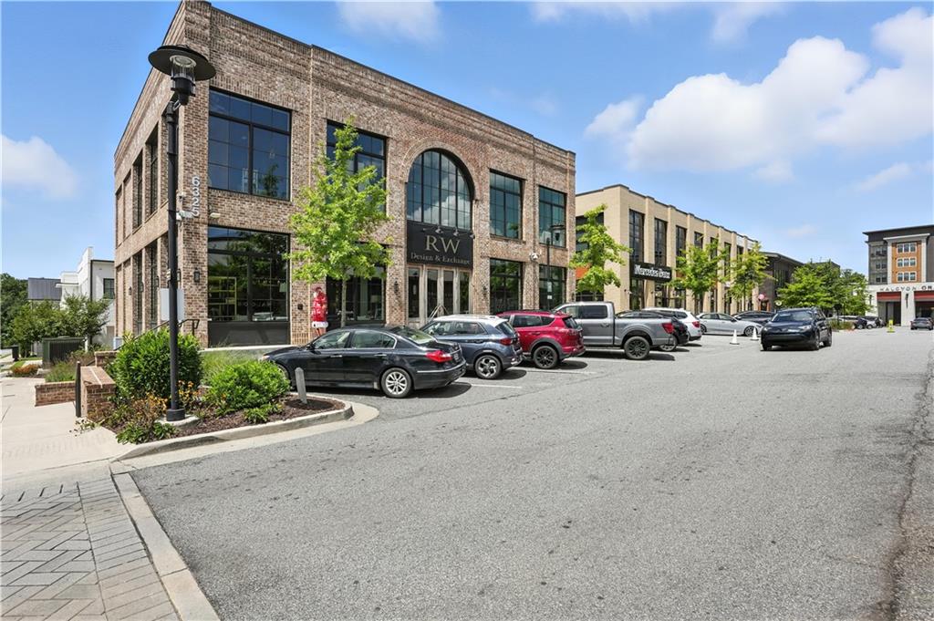 Alpharetta, Georgia, 30005, United States, 3 Bedrooms Bedrooms, ,3 BathroomsBathrooms,Residential,For Sale,1907831