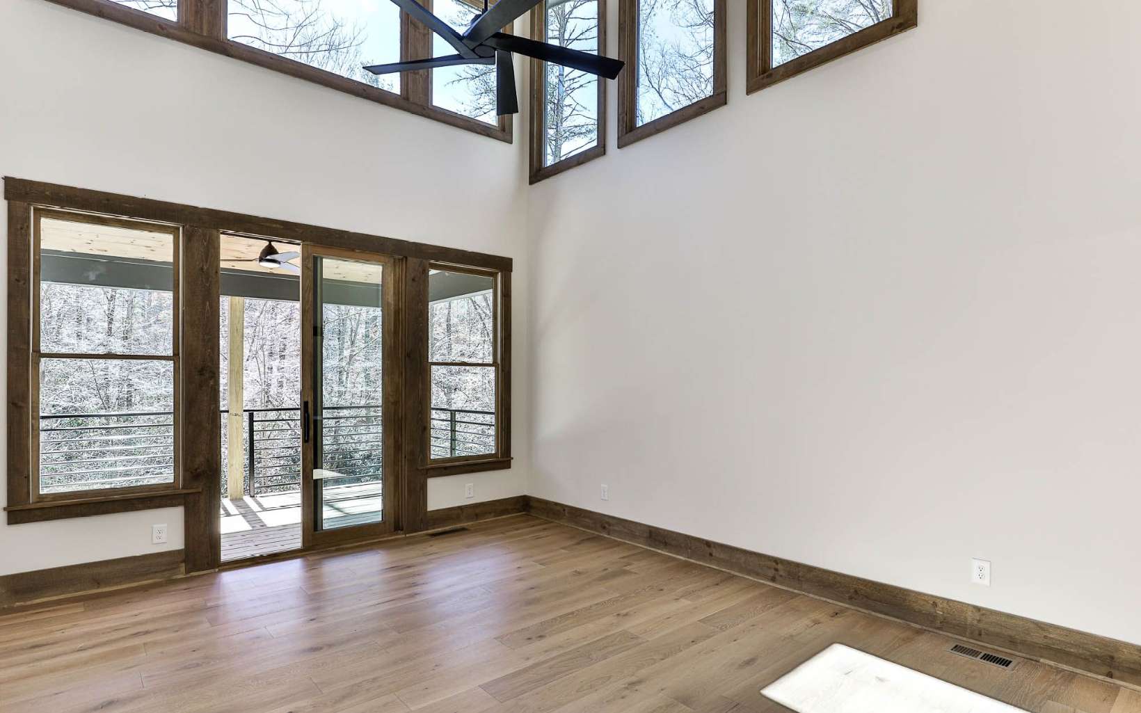 272 Creekside Landing, Ellijay, Georgia, 30540, United States, 3 Bedrooms Bedrooms, ,3 BathroomsBathrooms,Residential,For Sale,272 Creekside Landing,1231806
