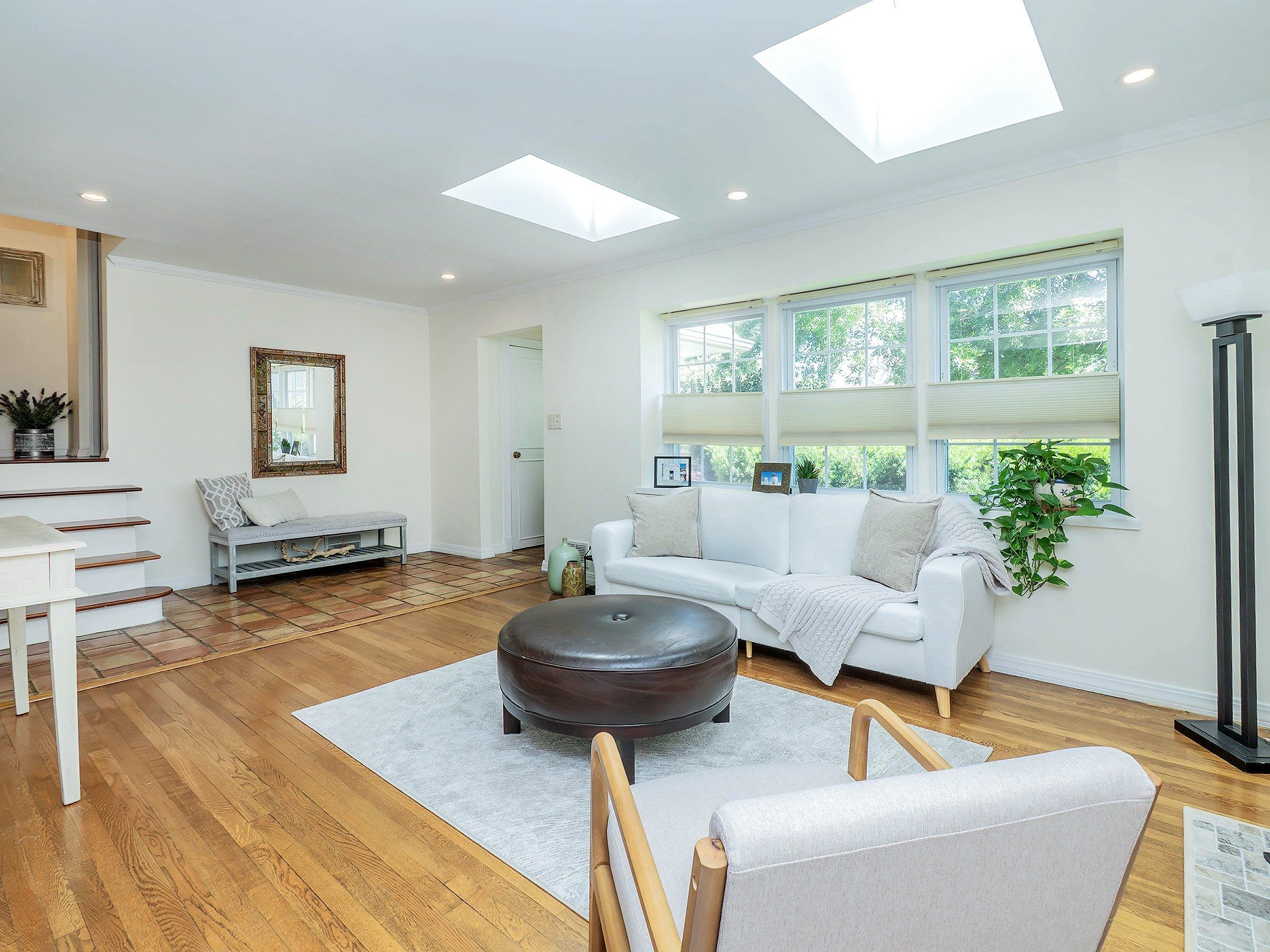  25 Andover Road, Port Washington, NY, 11050 - 物件實景