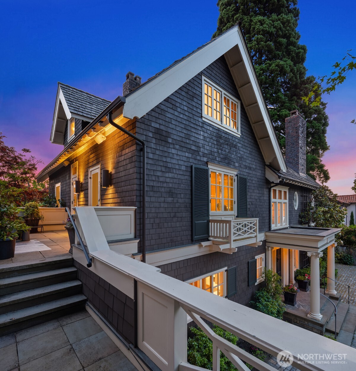 Seattle, Washington, 98102, United States, 5 Bedrooms Bedrooms, ,6 BathroomsBathrooms,Residential,For Sale,1891180