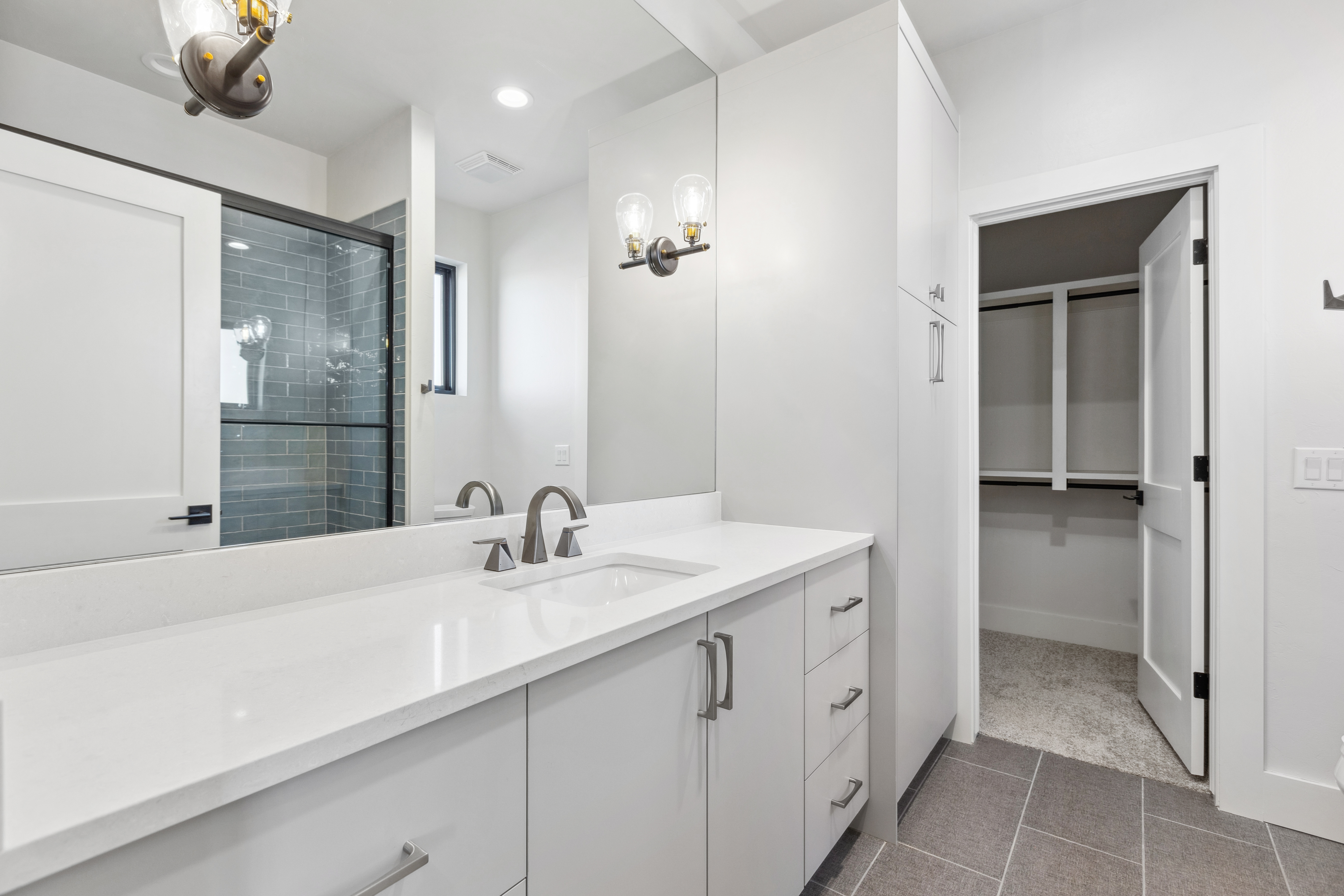  834 NW 72nd Street, Oklahoma City, OK 73116 - 物件實景